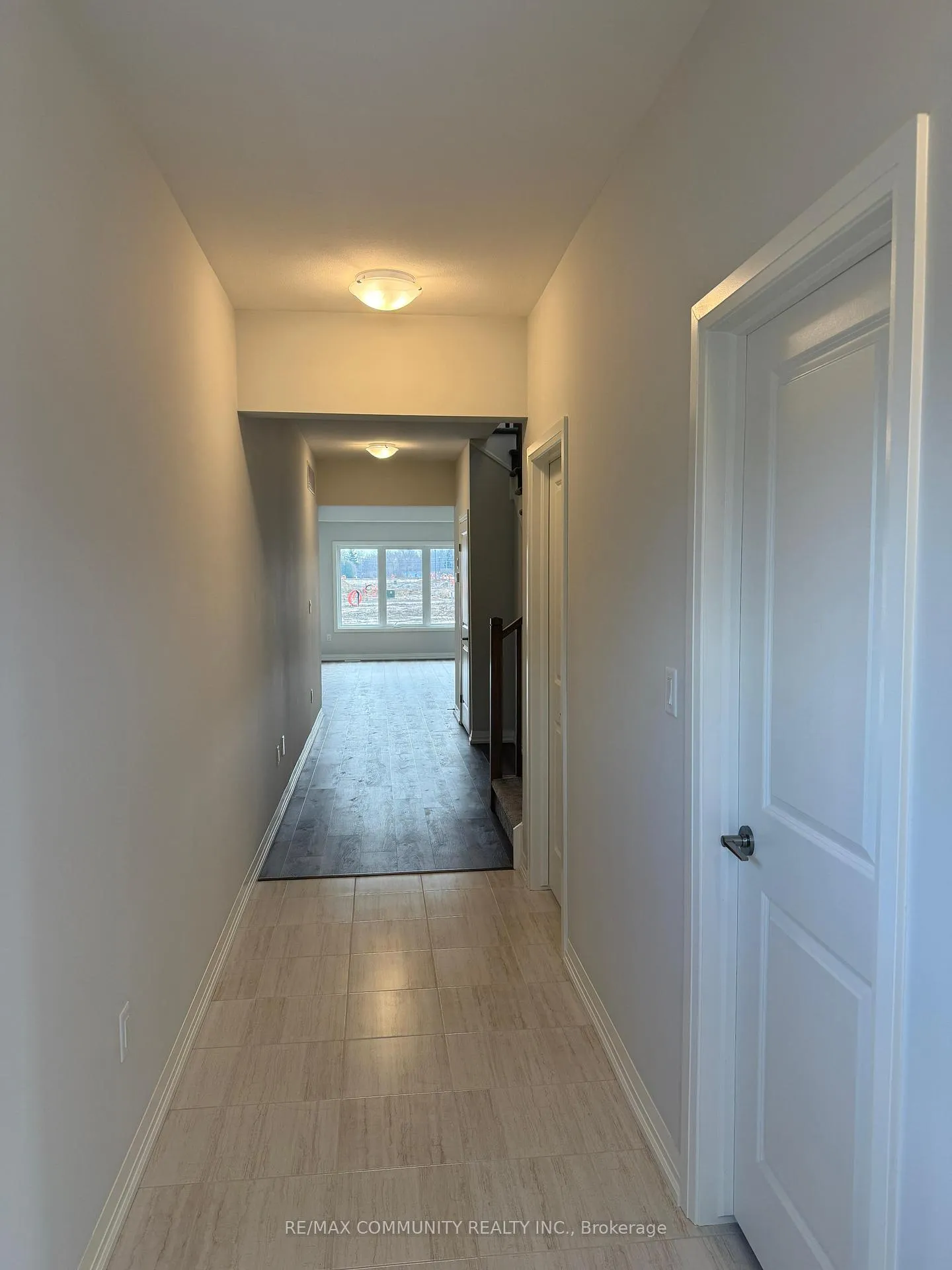 Photo 2 of 76 Acacia Road, Pelham, Fonthill — HOMEH
