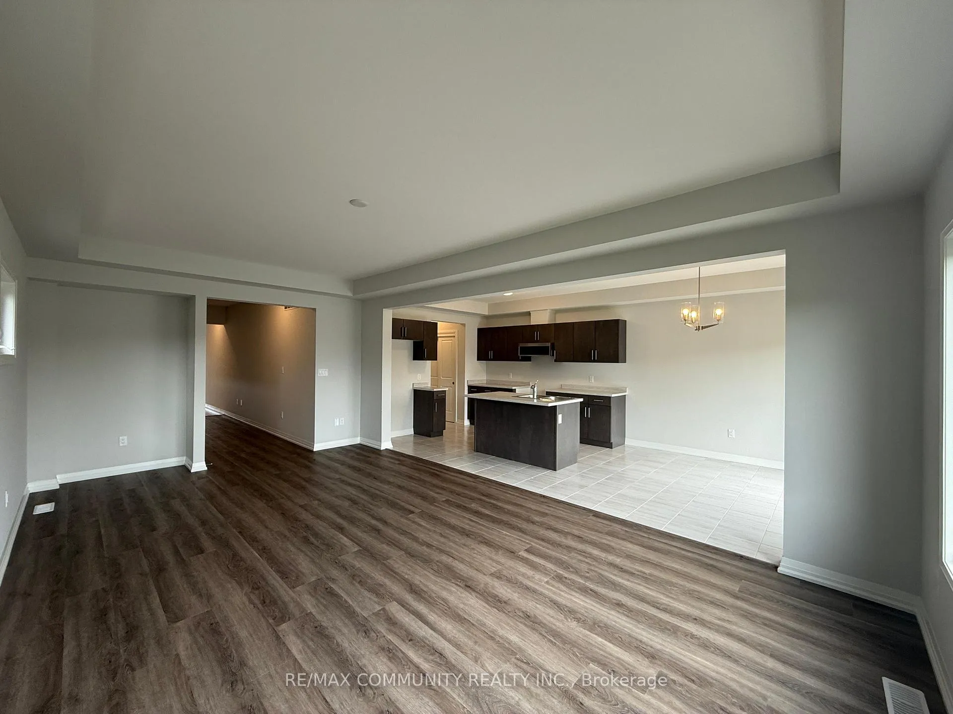 Photo 6 of 76 Acacia Road, Pelham, Fonthill — HOMEH