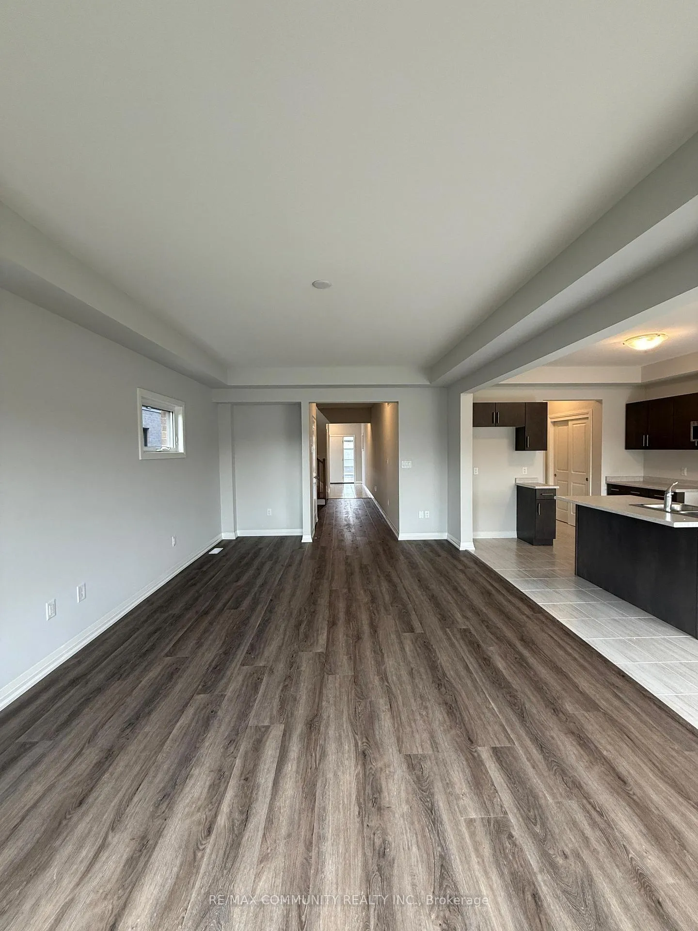 Photo 7 of 76 Acacia Road, Pelham, Fonthill — HOMEH