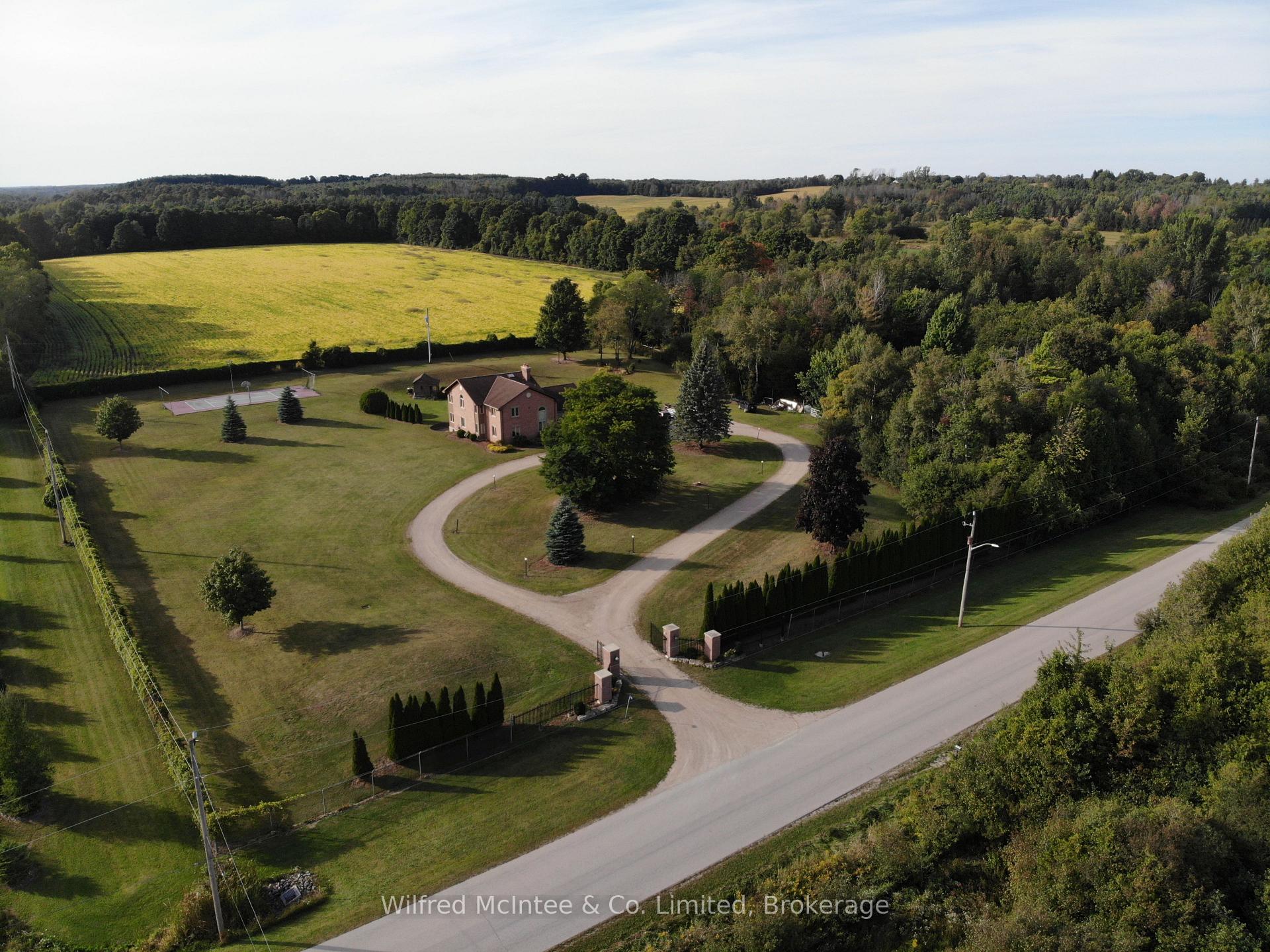 Photo 2 of 75 Mary Street, North Huron, Wingham — HOMEH
