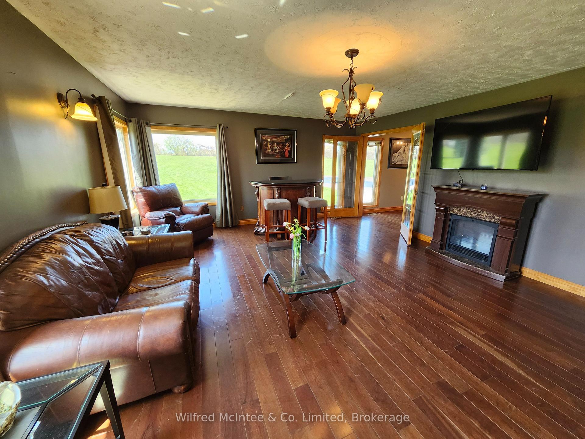 Photo 14 of 75 Mary Street, North Huron, Wingham — HOMEH