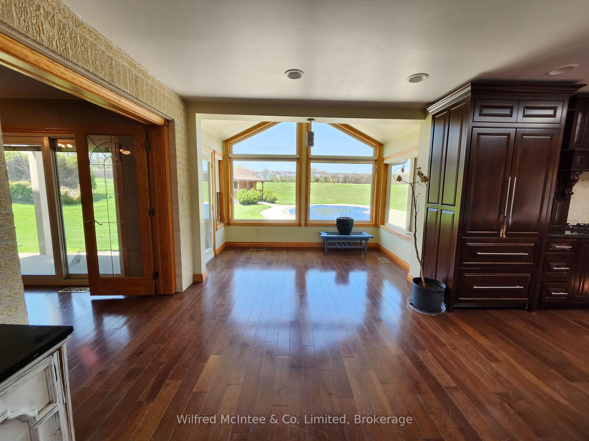 Photo 34 of 75 Mary Street, North Huron, Wingham — HOMEH