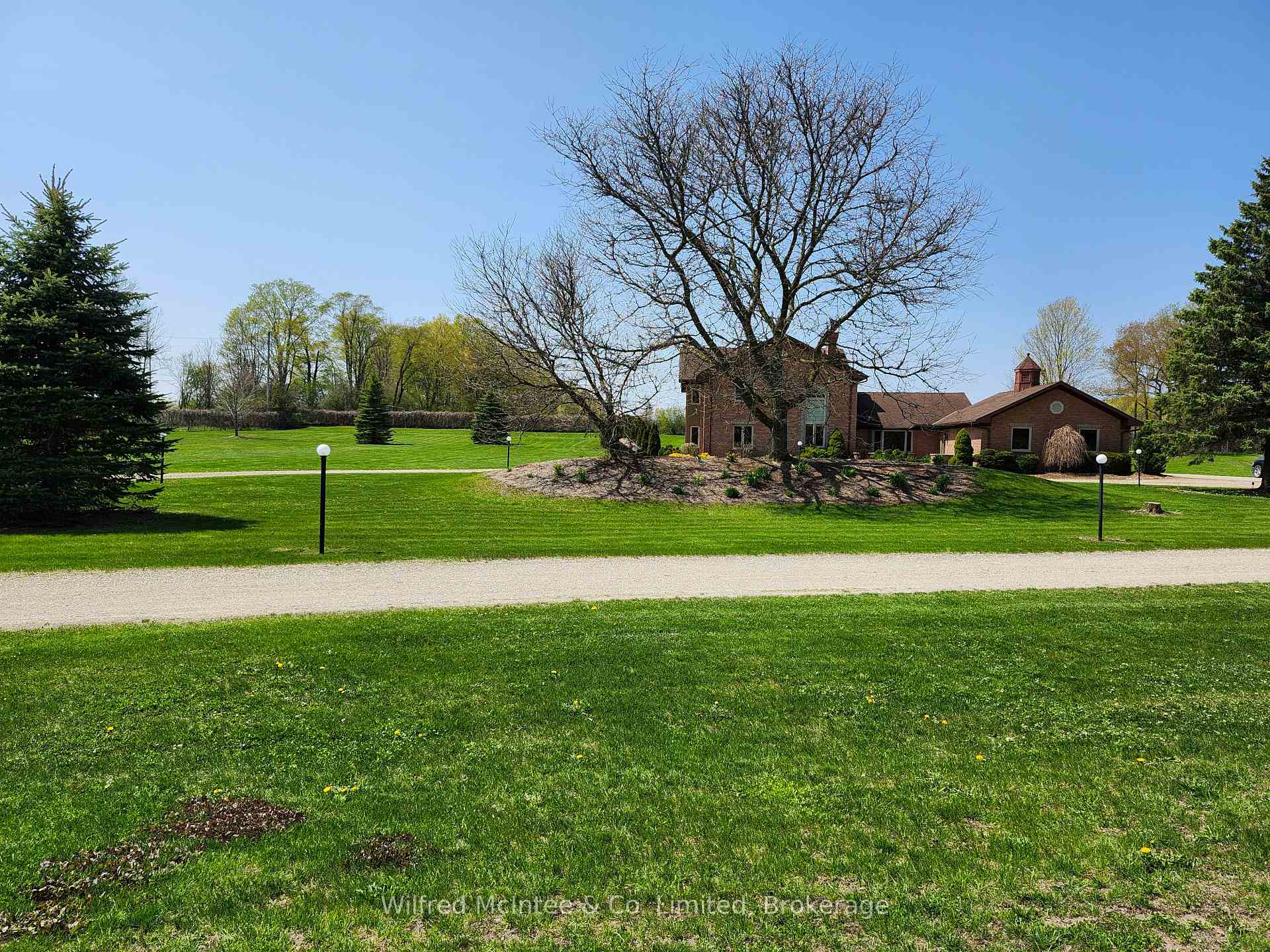 Photo 43 of 75 Mary Street, North Huron, Wingham — HOMEH