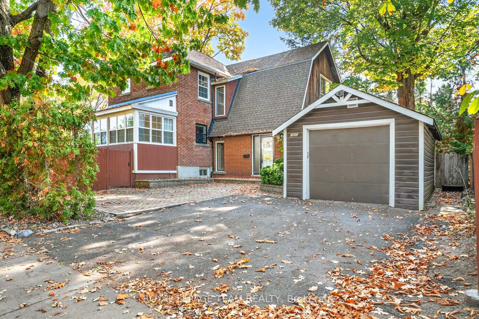Photo 1 of 100 Maple Lane, Ottawa, Lindenlea — HOMEH
