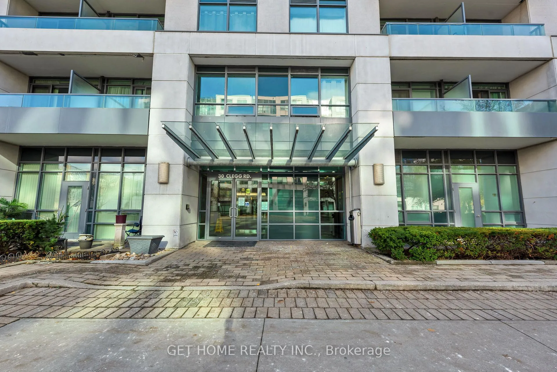 Photo 2 of Unit 101, 30 Clegg Road, Markham, Unionville — HOMEH