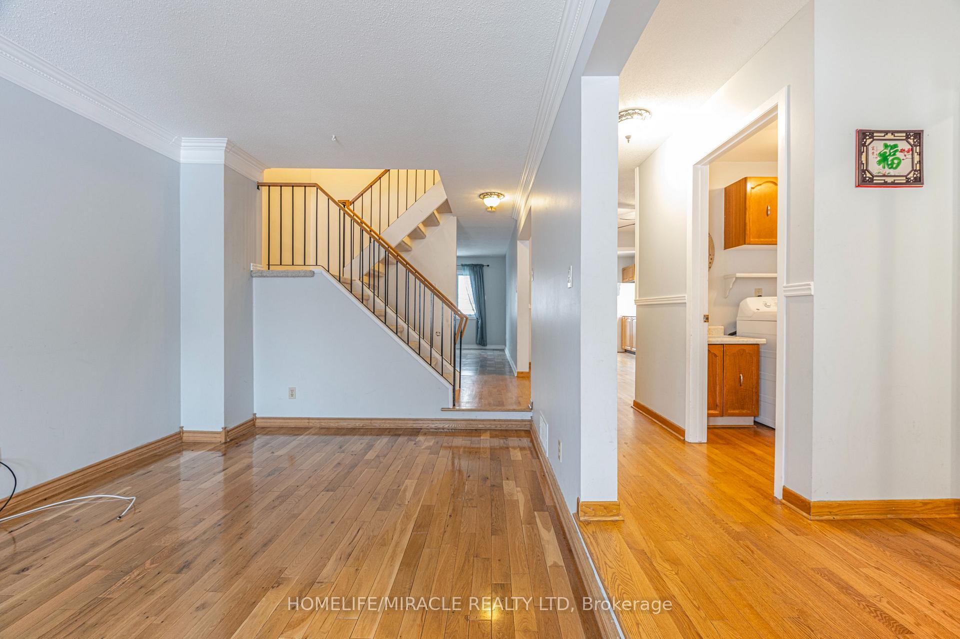 Photo 9 of 1799 Bromont Way, Ottawa, Chateauneuf — HOMEH
