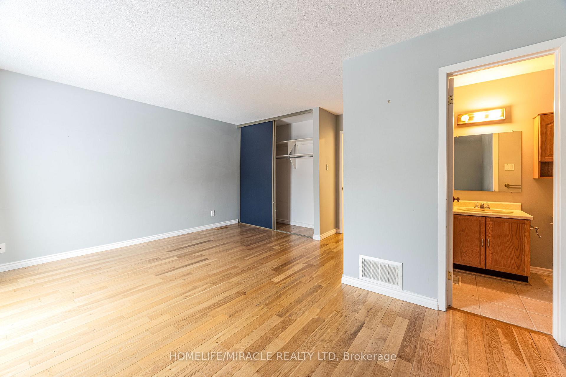 Photo 28 of 1799 Bromont Way, Ottawa, Chateauneuf — HOMEH