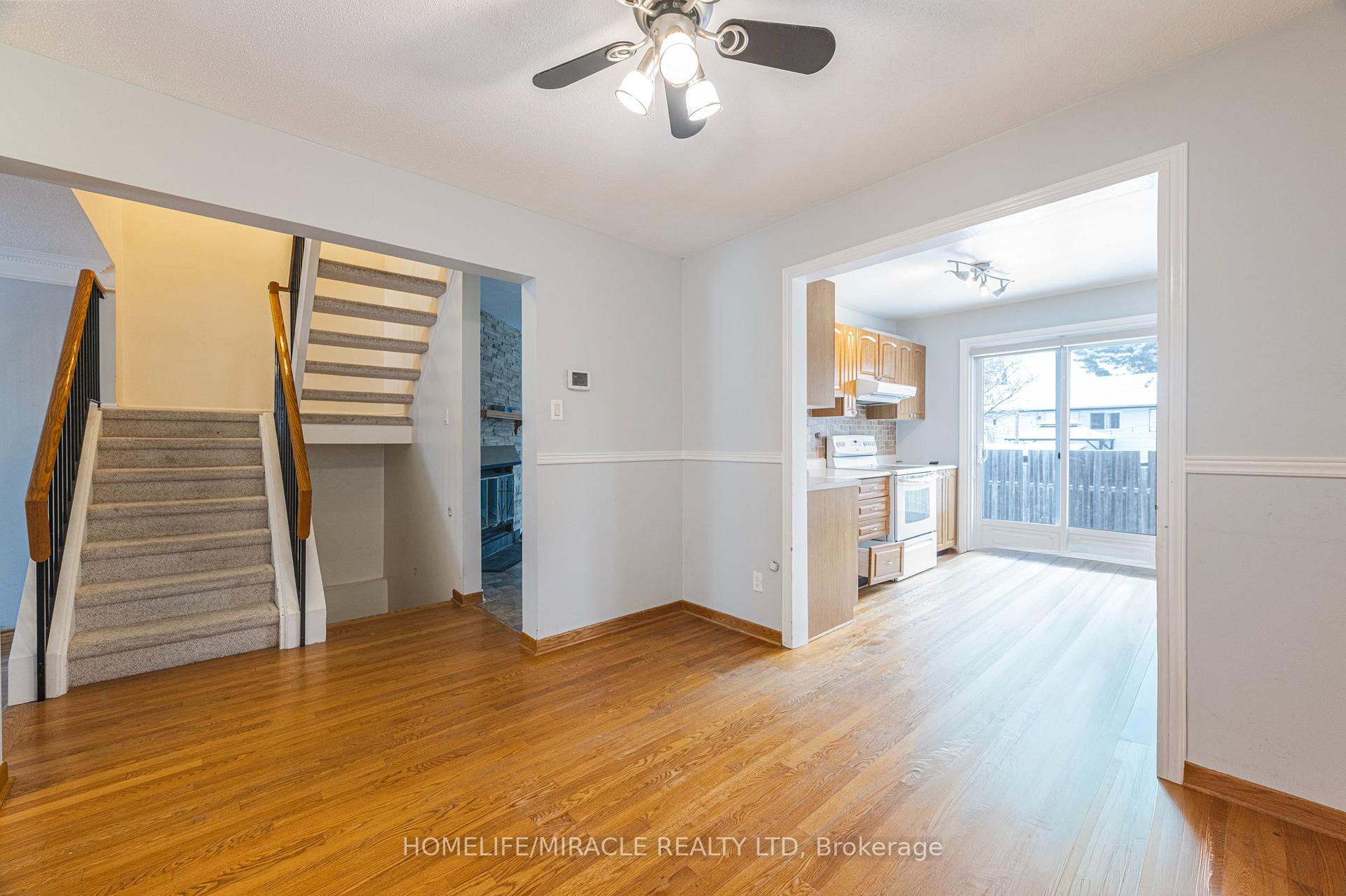 Photo 31 of 1799 Bromont Way, Ottawa, Chateauneuf — HOMEH