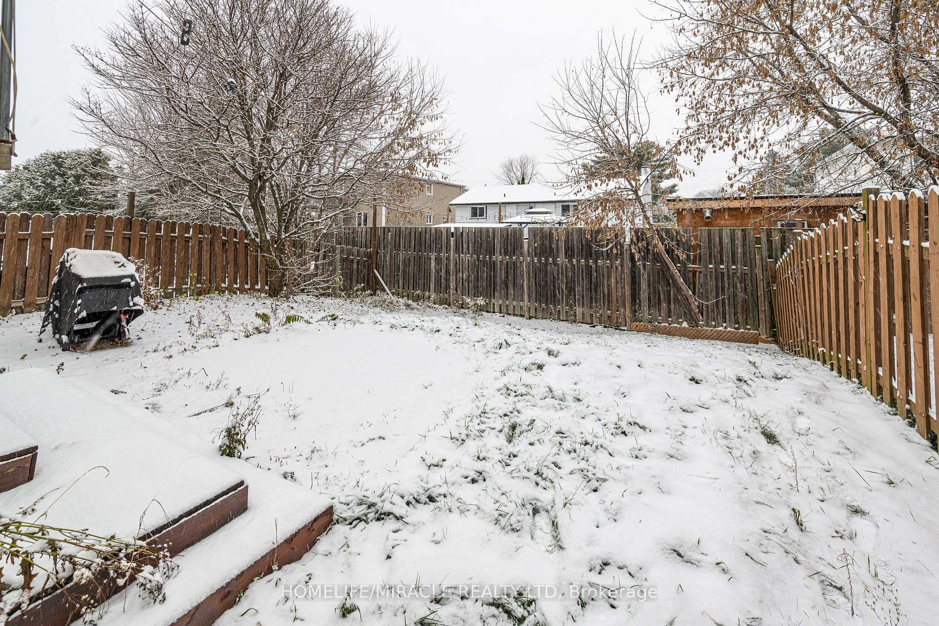 Photo 36 of 1799 Bromont Way, Ottawa, Chateauneuf — HOMEH