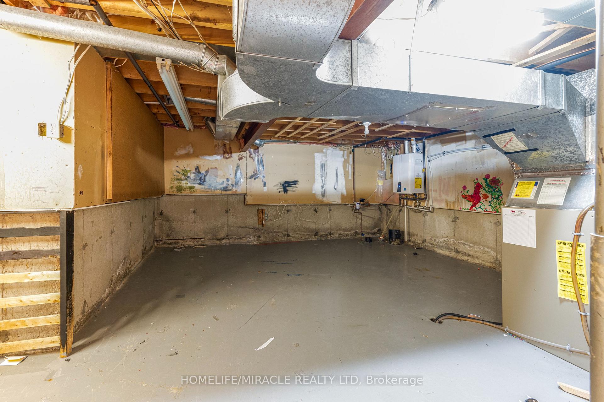 Photo 41 of 1799 Bromont Way, Ottawa, Chateauneuf — HOMEH
