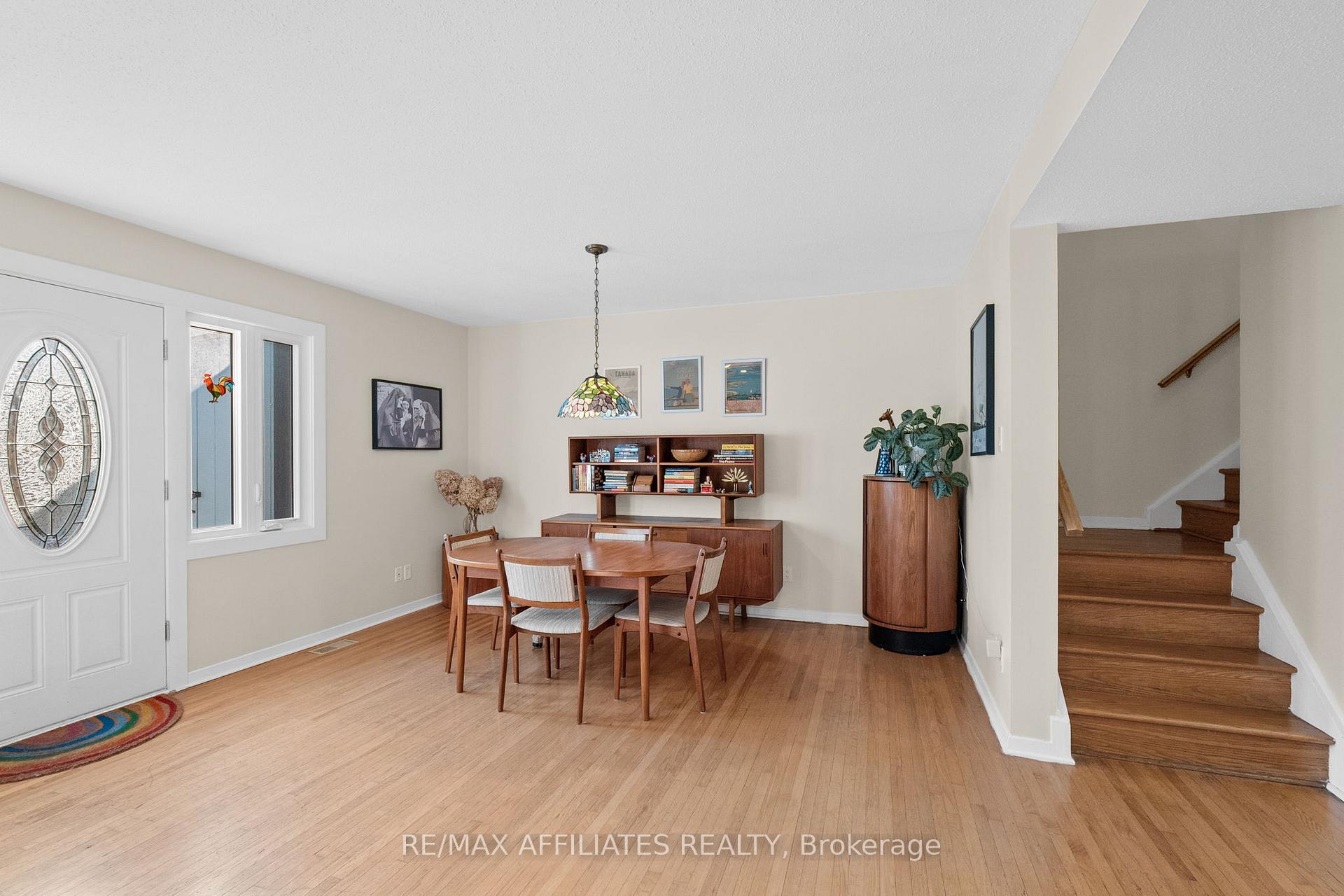 Photo 13 of 1301 Cornell Street, Ottawa, Redwood Park — HOMEH