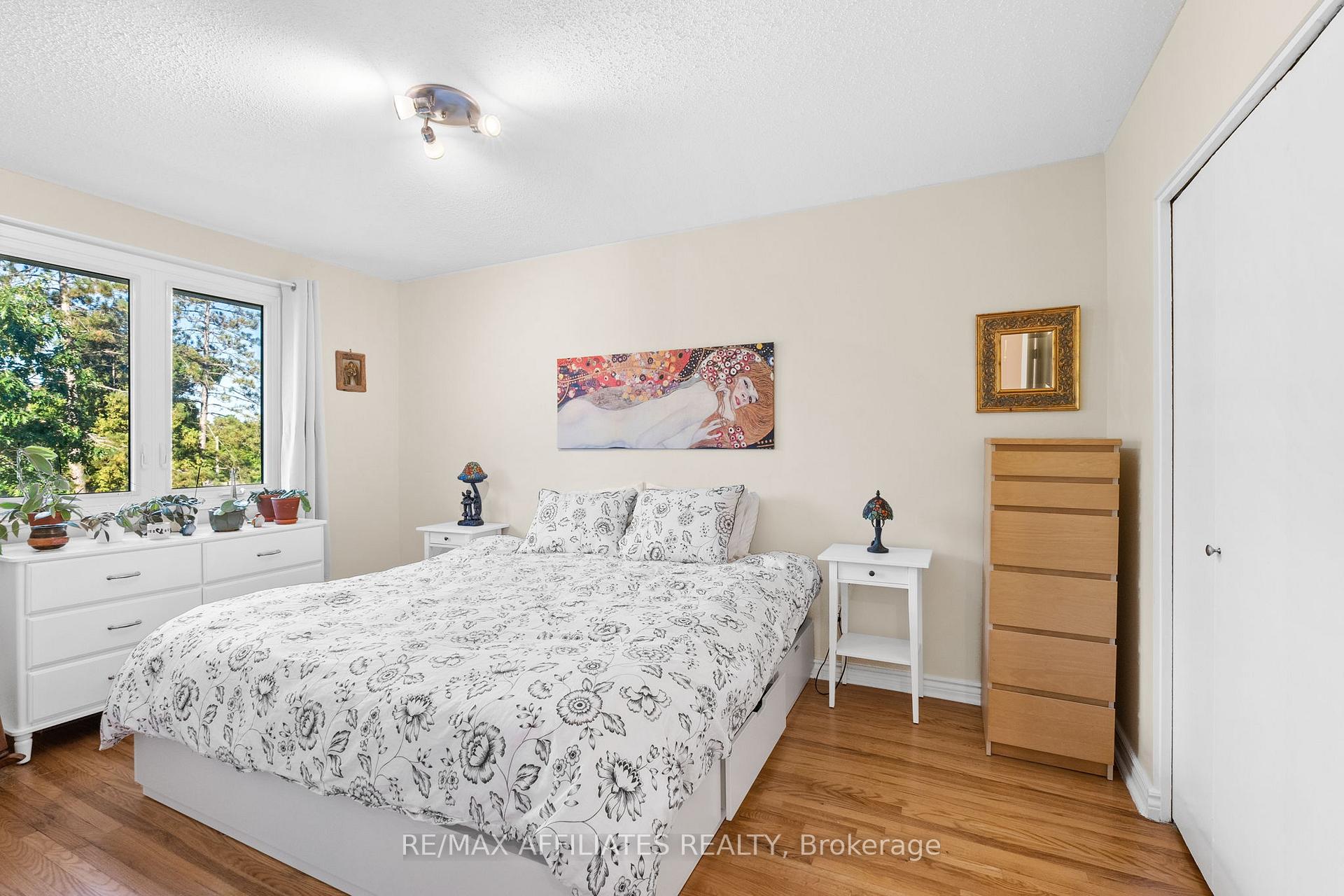 Photo 22 of 1301 Cornell Street, Ottawa, Redwood Park — HOMEH