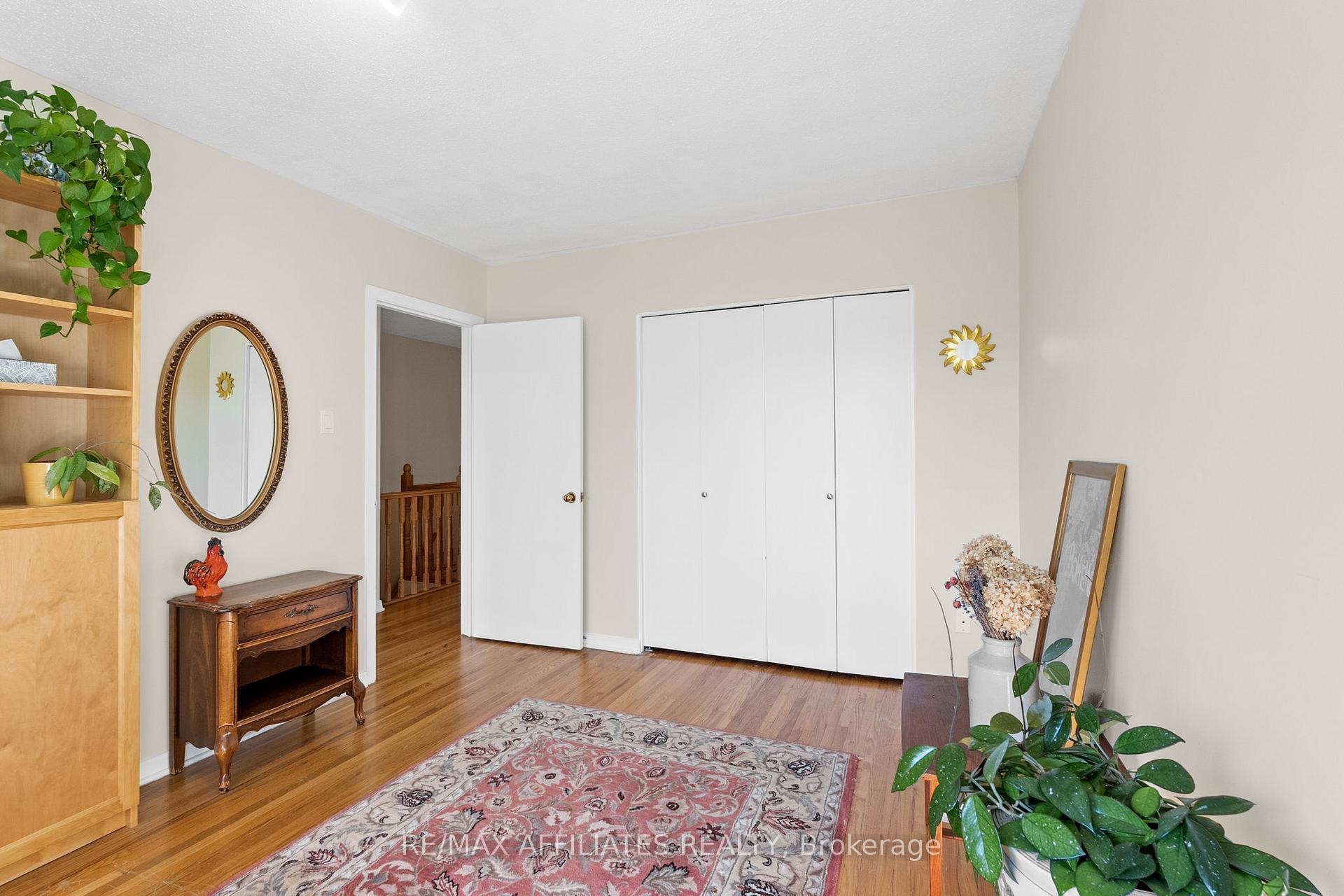 Photo 26 of 1301 Cornell Street, Ottawa, Redwood Park — HOMEH