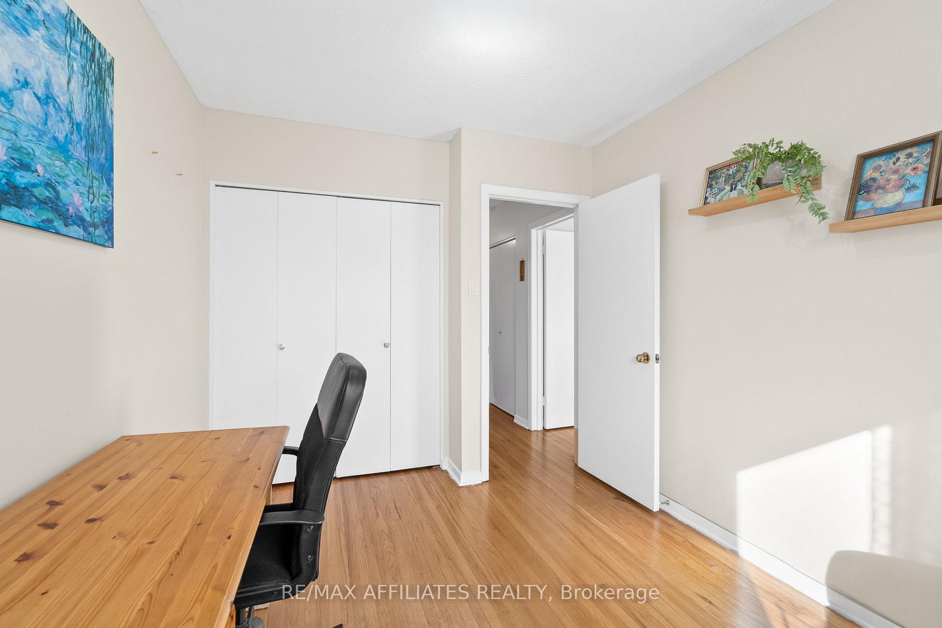 Photo 28 of 1301 Cornell Street, Ottawa, Redwood Park — HOMEH