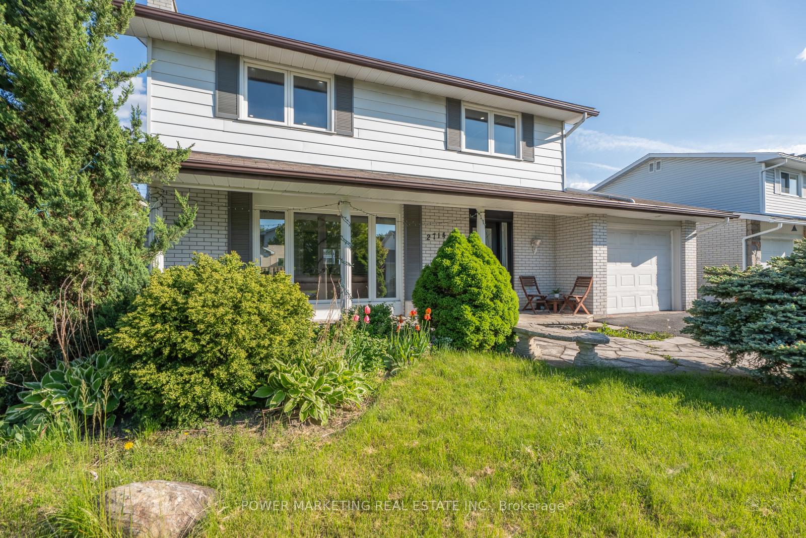Photo 3 of 2714 Hickson Crescent, Ottawa, Redwood Park — HOMEH