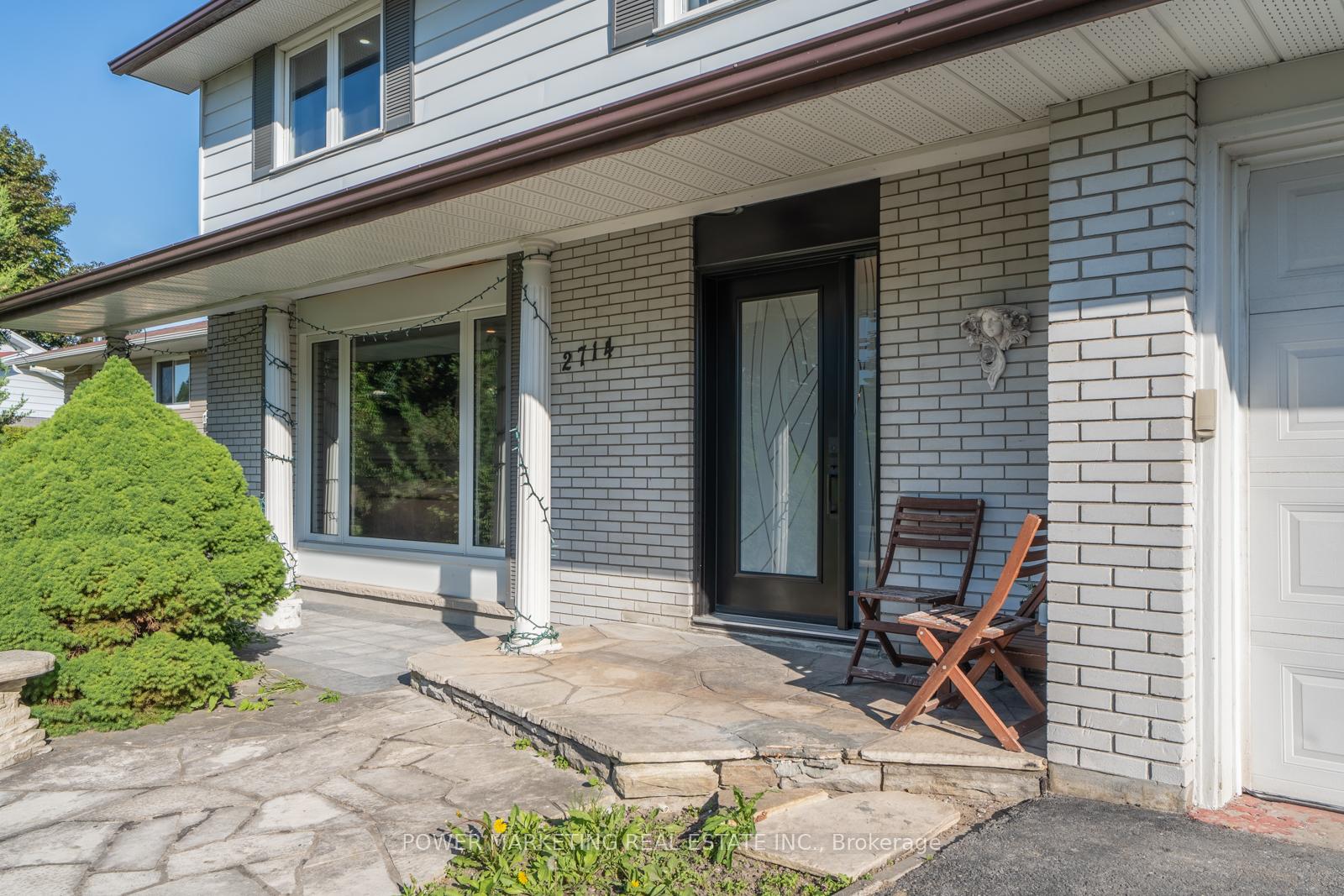 Photo 5 of 2714 Hickson Crescent, Ottawa, Redwood Park — HOMEH