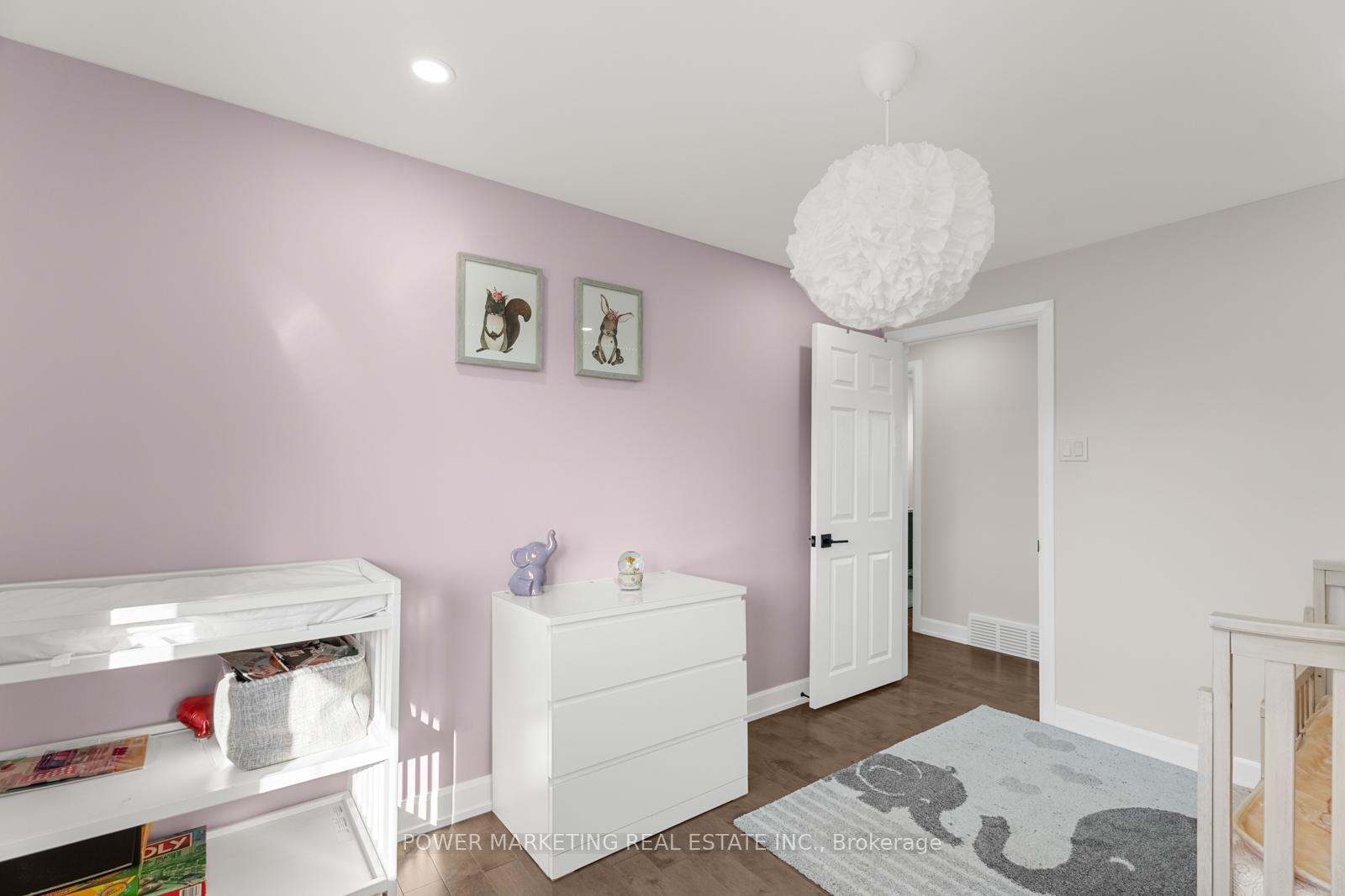 Photo 20 of 2714 Hickson Crescent, Ottawa, Redwood Park — HOMEH