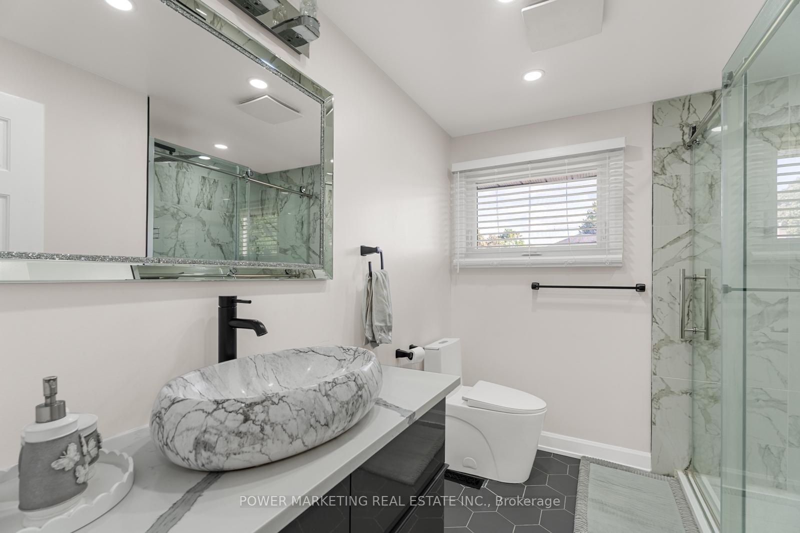 Photo 26 of 2714 Hickson Crescent, Ottawa, Redwood Park — HOMEH
