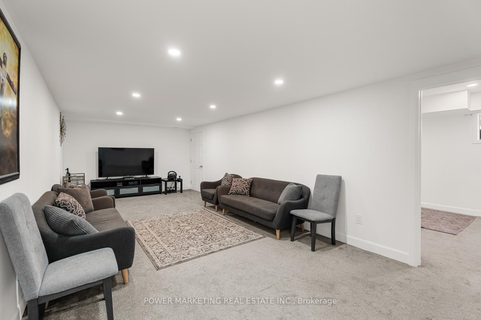 Photo 30 of 2714 Hickson Crescent, Ottawa, Redwood Park — HOMEH