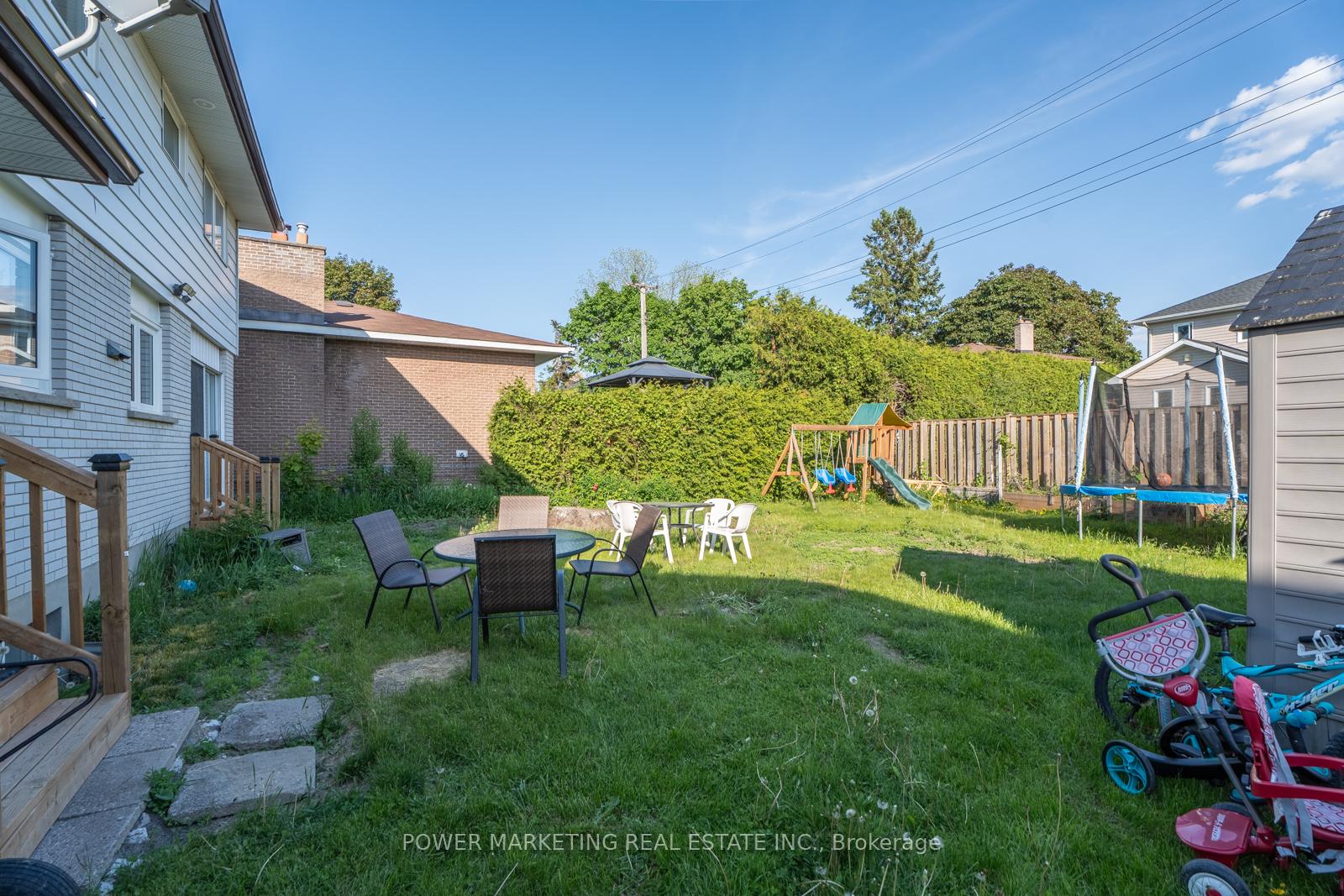 Photo 35 of 2714 Hickson Crescent, Ottawa, Redwood Park — HOMEH