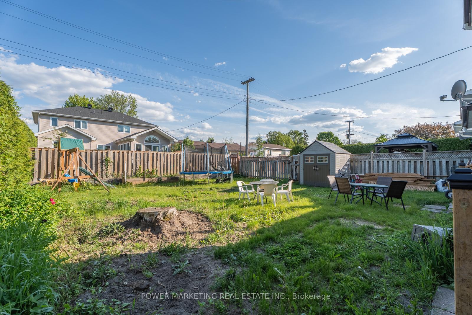 Photo 36 of 2714 Hickson Crescent, Ottawa, Redwood Park — HOMEH