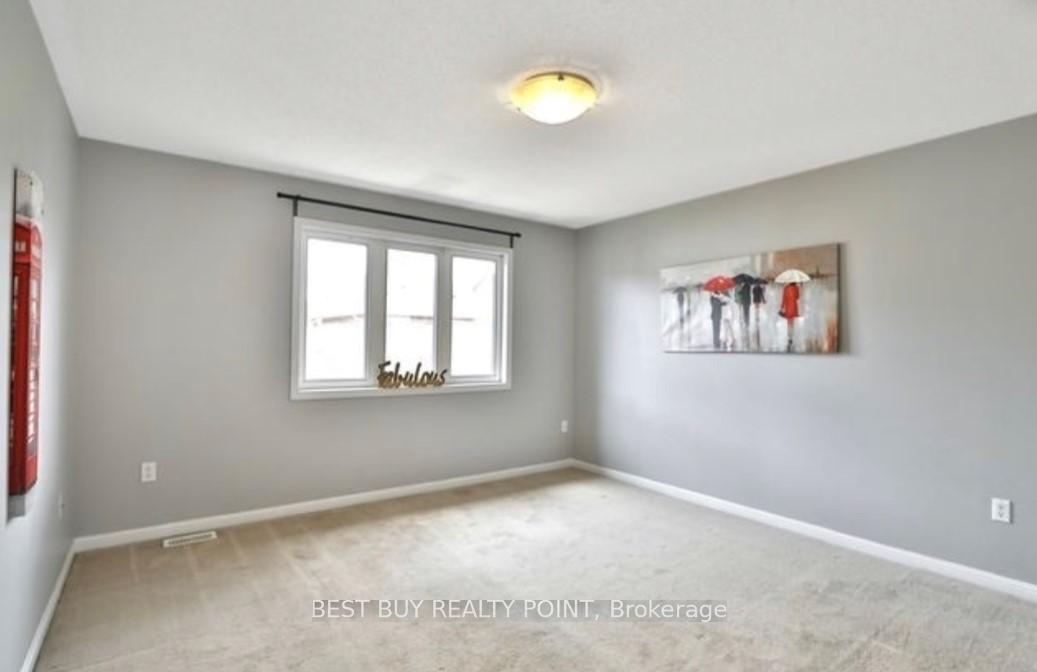 Photo 22 of 251 Mortimer Crescent, Milton, Harrison — HOMEH