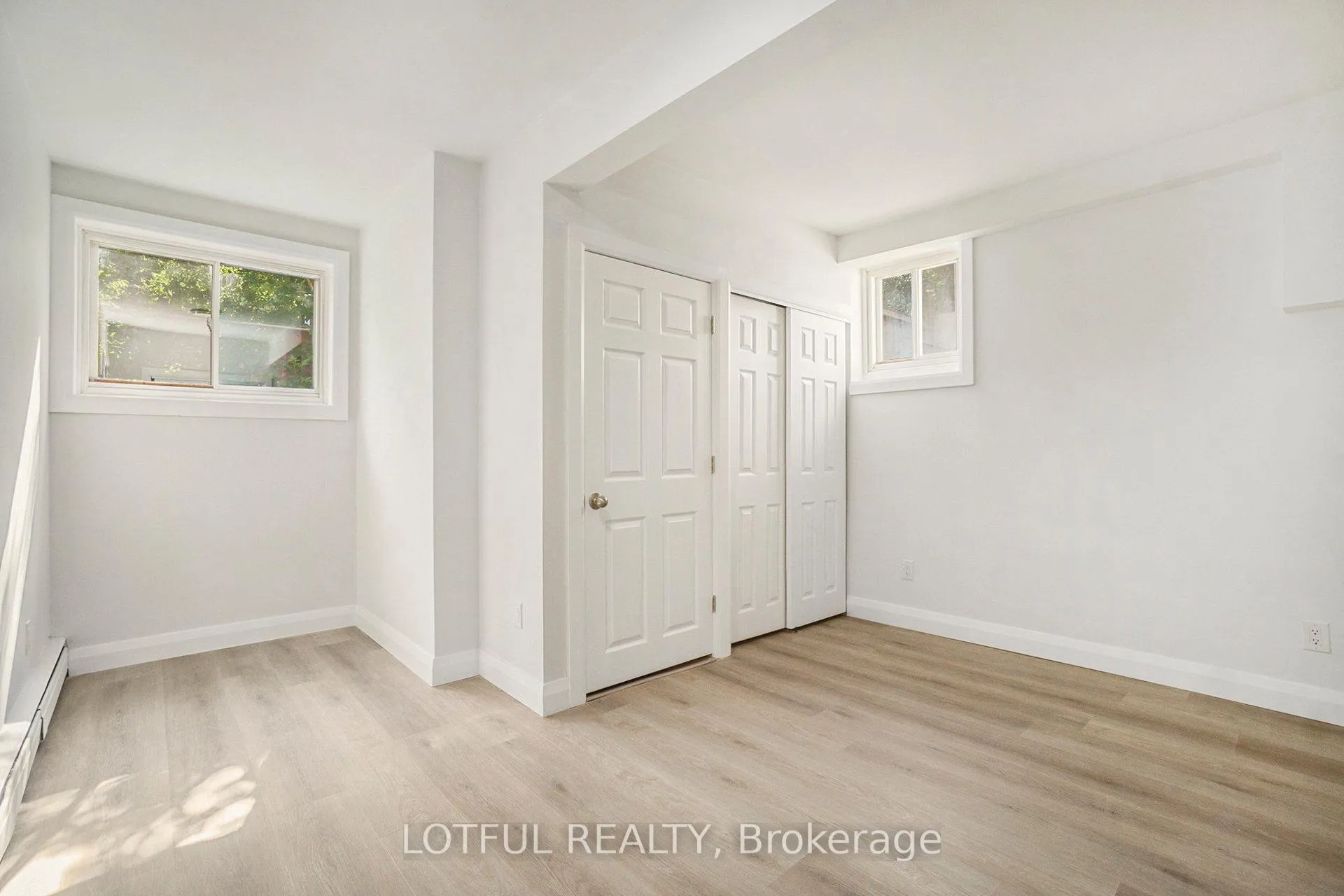 Photo 13 of Unit 1, 484 Queen Mary Street, Ottawa, Overbrook/Castle Heights — HOMEH