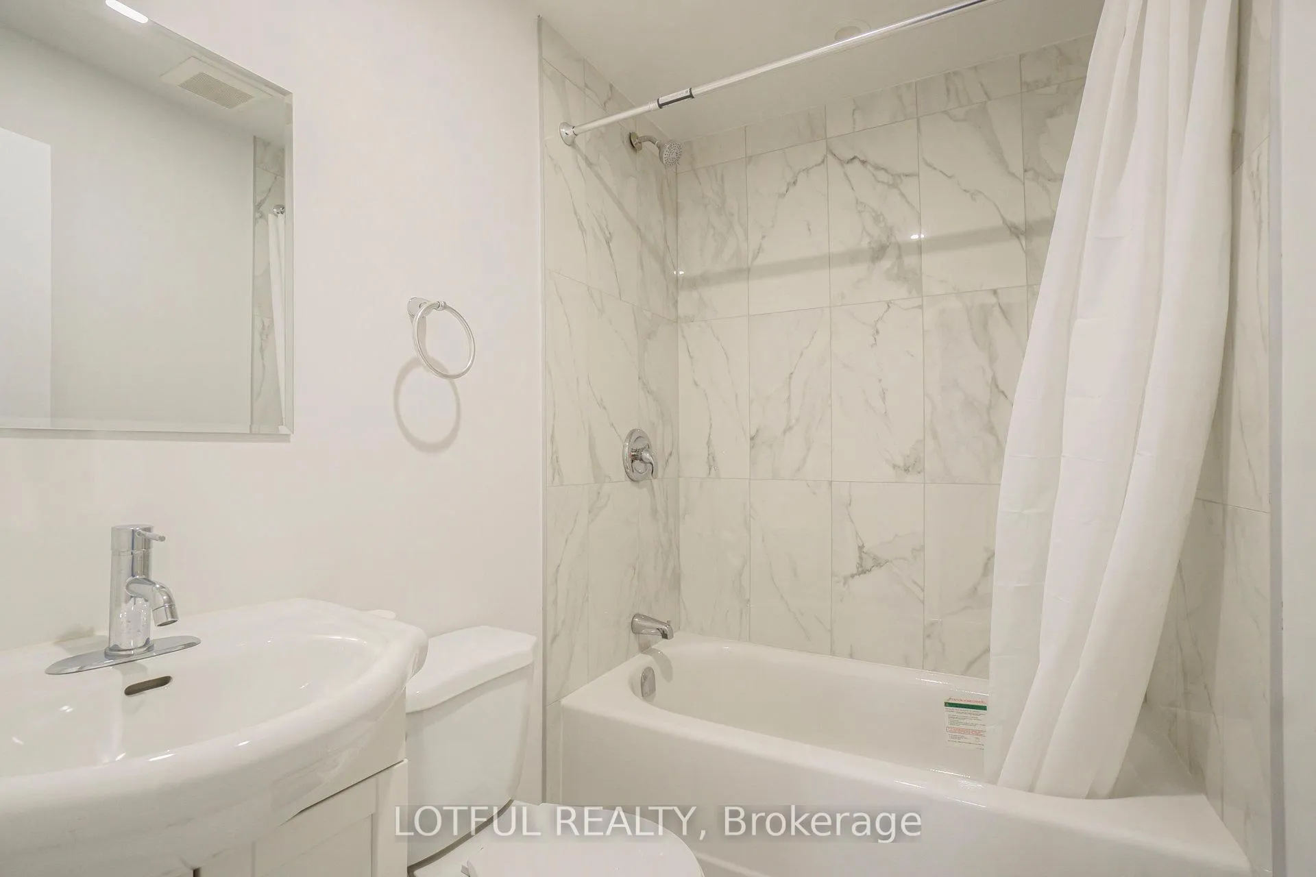Photo 14 of Unit 1, 484 Queen Mary Street, Ottawa, Overbrook/Castle Heights — HOMEH