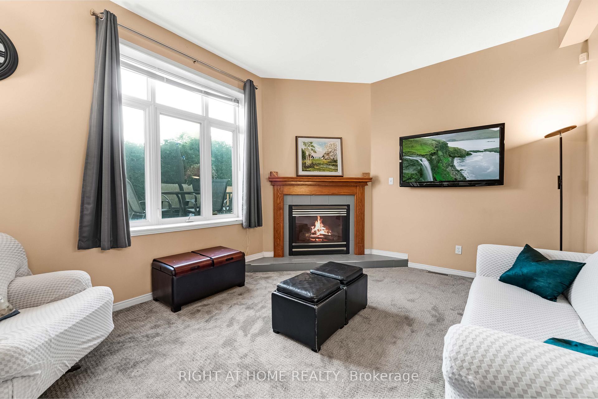 Photo 17 of 6196 Ravine Way, Ottawa, Convent Glen — HOMEH