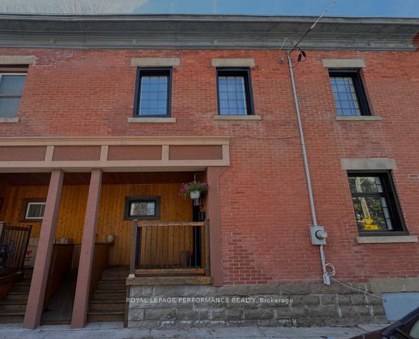 Photo 1 of 327 Crichton Street, Ottawa, Lindenlea — HOMEH