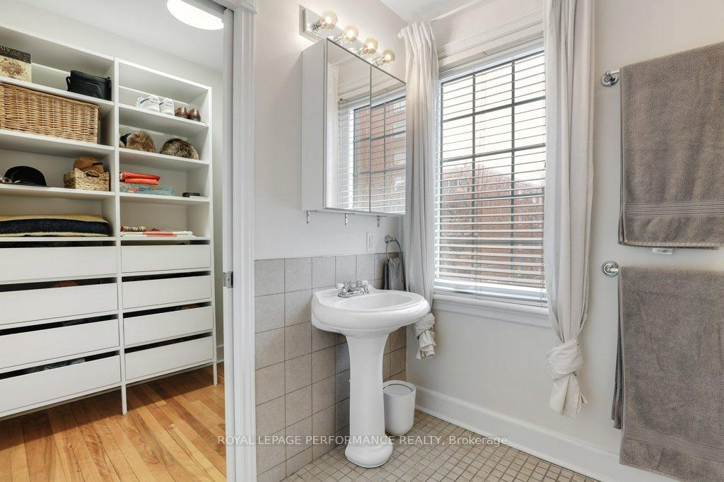 Photo 23 of 327 Crichton Street, Ottawa, Lindenlea — HOMEH