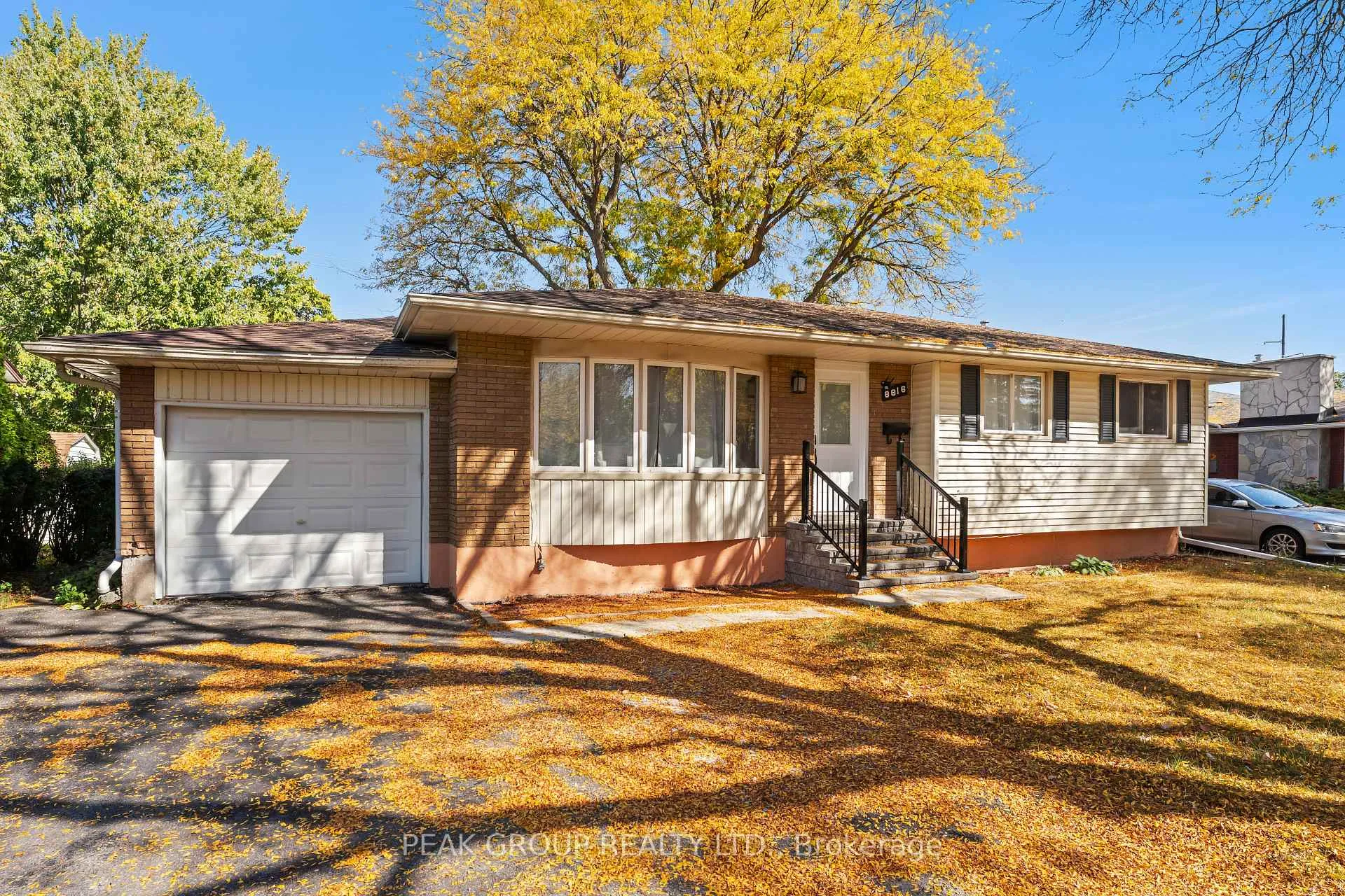 Photo 2 of 8816 Roosevelt Street, Niagara Falls, Chippawa — HOMEH