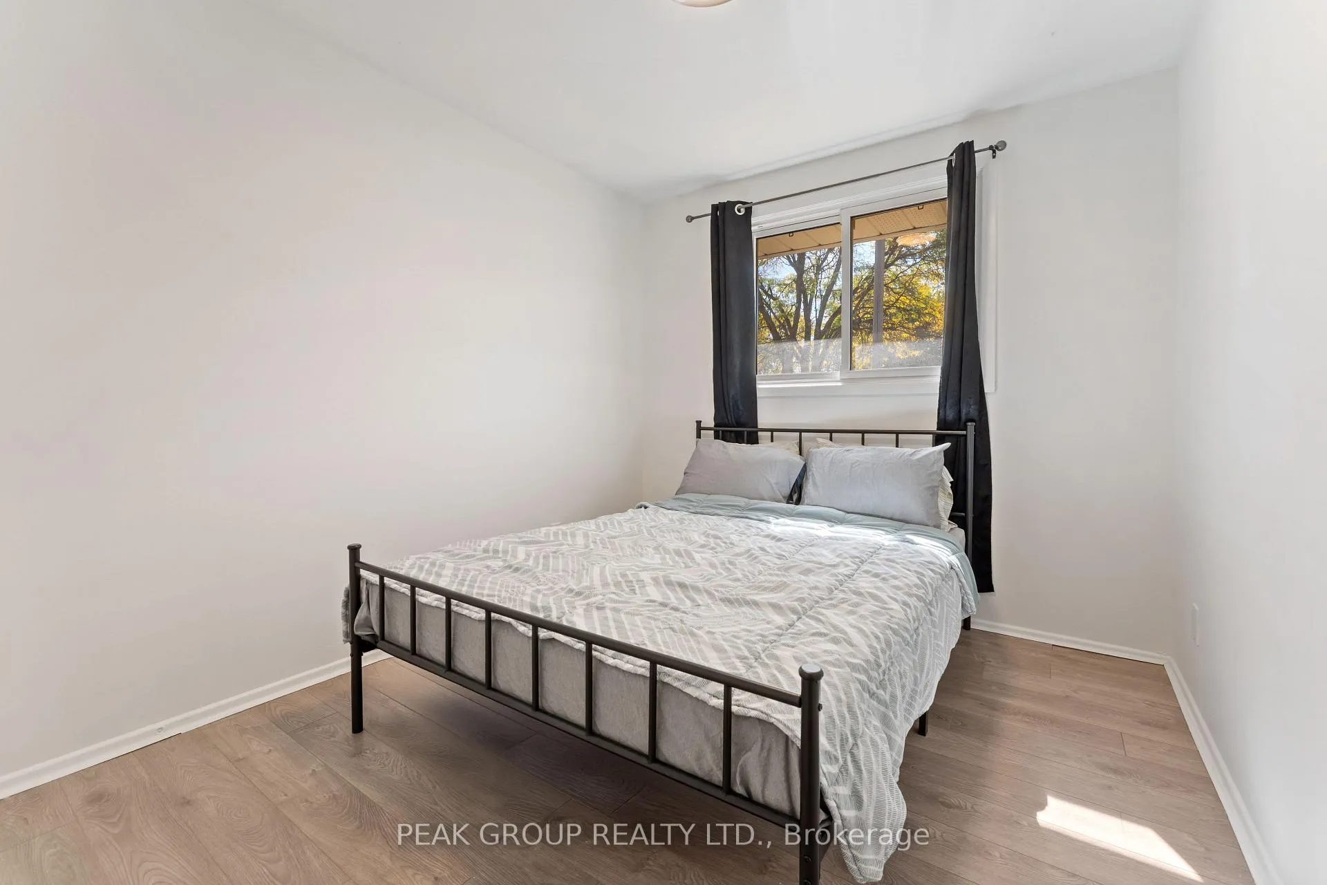 Photo 20 of 8816 Roosevelt Street, Niagara Falls, Chippawa — HOMEH