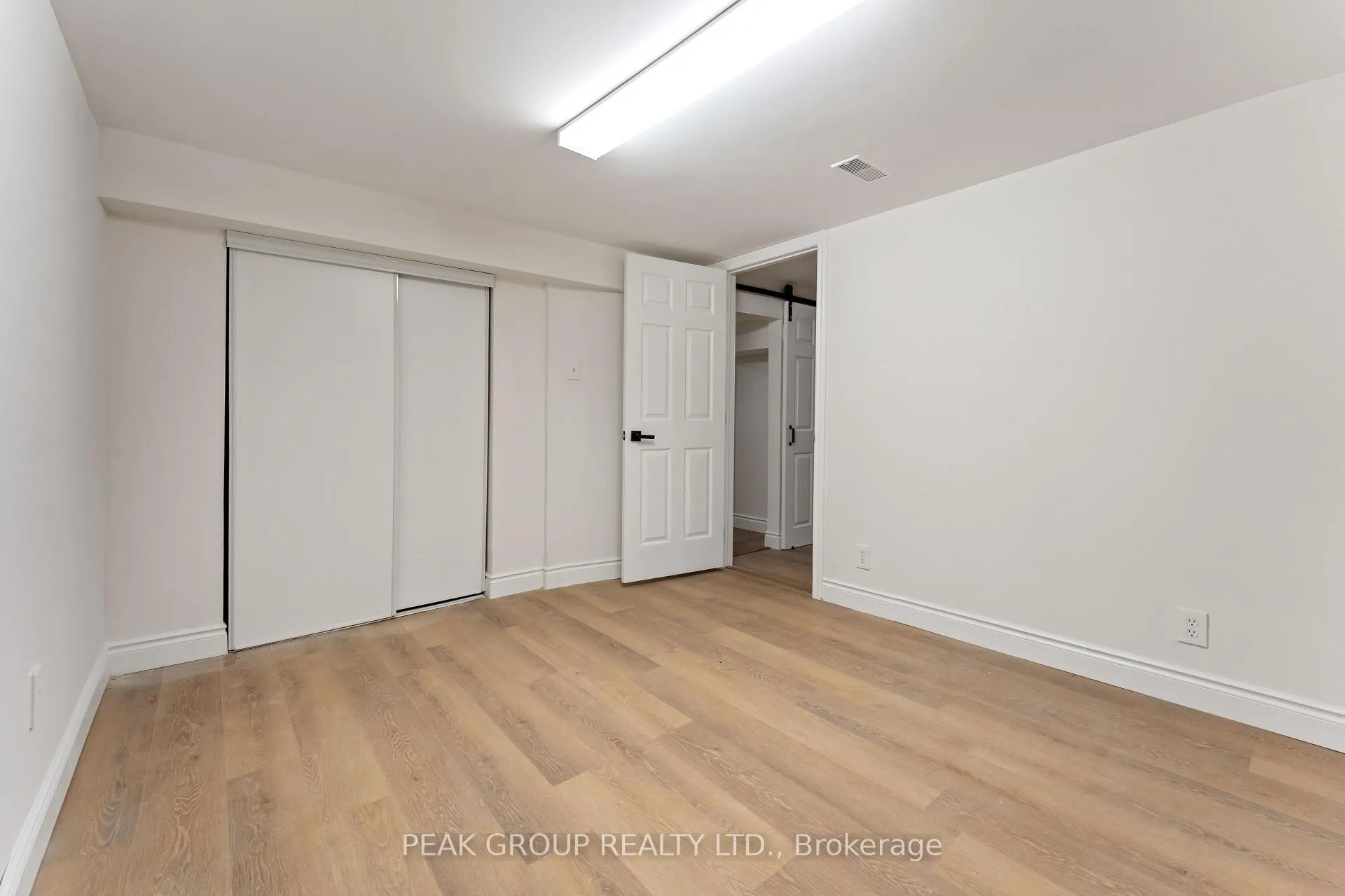 Photo 27 of 8816 Roosevelt Street, Niagara Falls, Chippawa — HOMEH