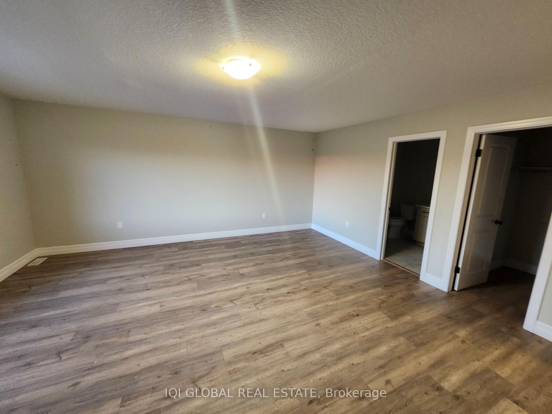 Photo 22 of Unit 2, 606 Wray Avenue S, North Perth, Elma — HOMEH