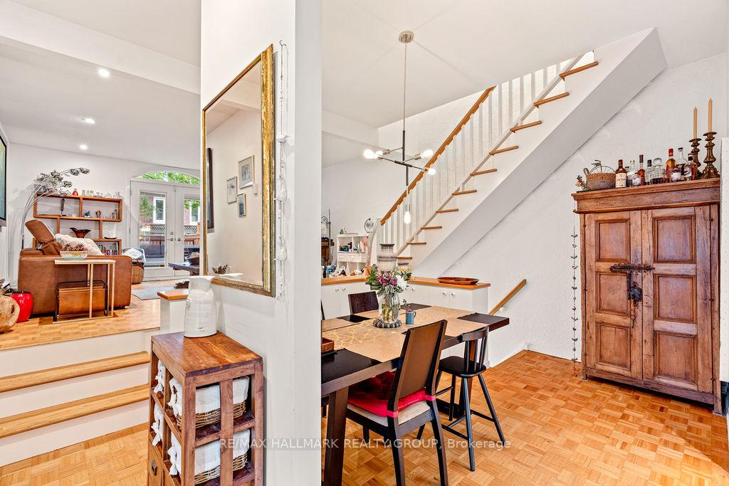 Photo 13 of 43 Noel Street, Ottawa, Lindenlea — HOMEH