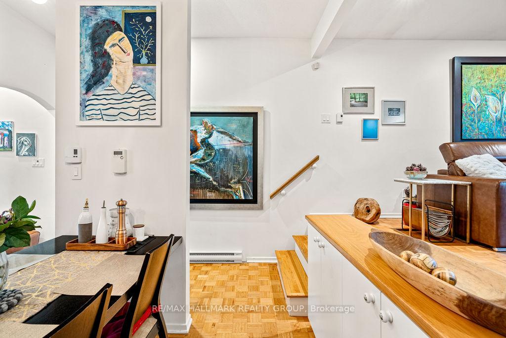 Photo 16 of 43 Noel Street, Ottawa, Lindenlea — HOMEH