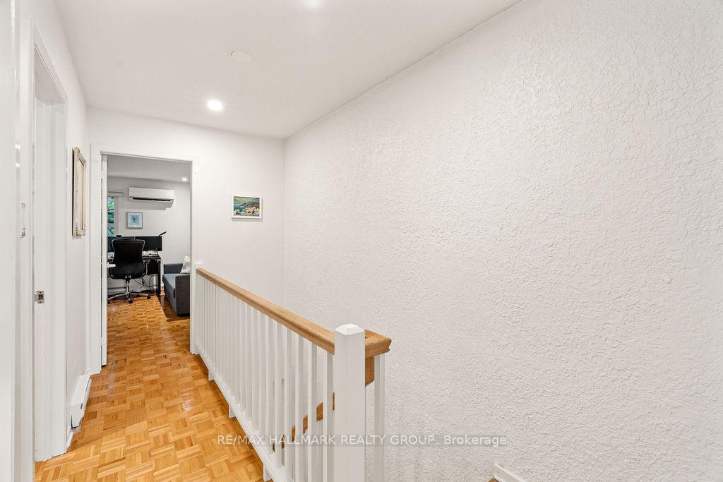 Photo 23 of 43 Noel Street, Ottawa, Lindenlea — HOMEH