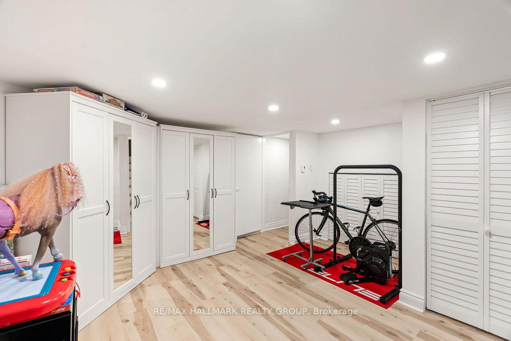 Photo 34 of 43 Noel Street, Ottawa, Lindenlea — HOMEH