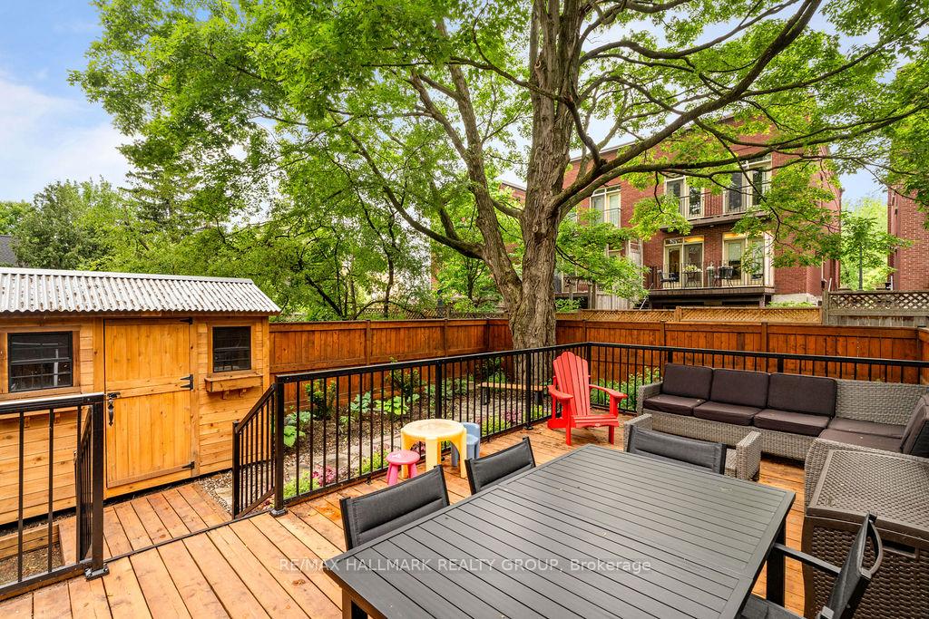 Photo 35 of 43 Noel Street, Ottawa, Lindenlea — HOMEH
