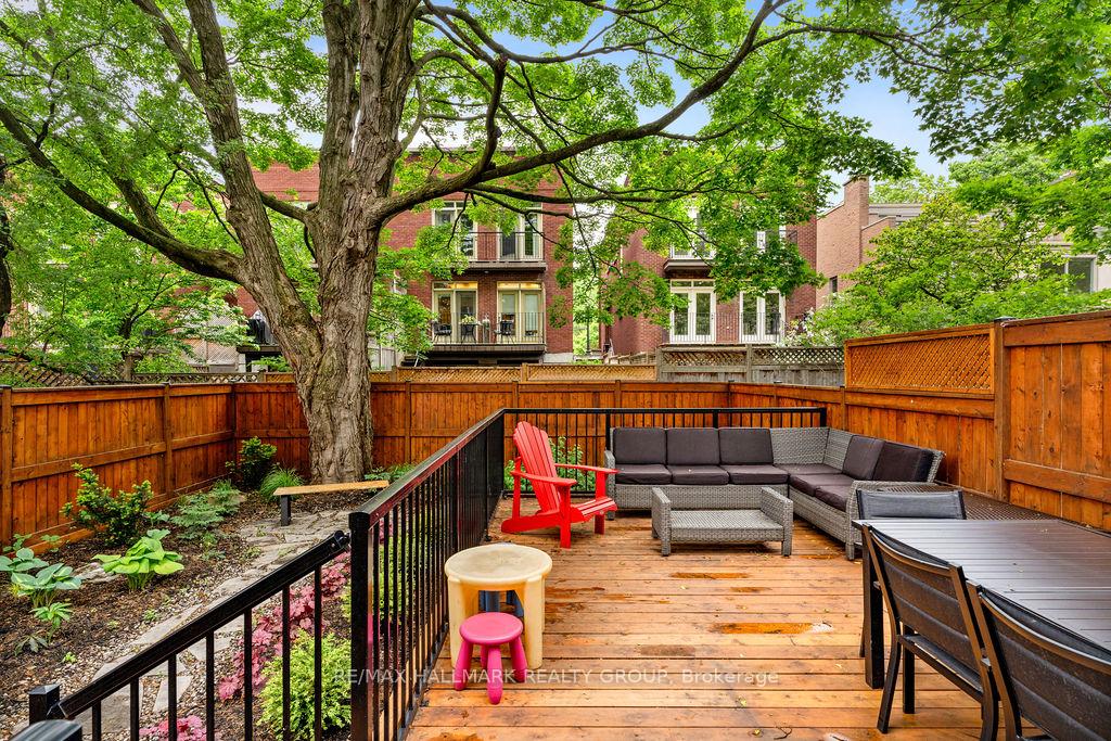 Photo 36 of 43 Noel Street, Ottawa, Lindenlea — HOMEH