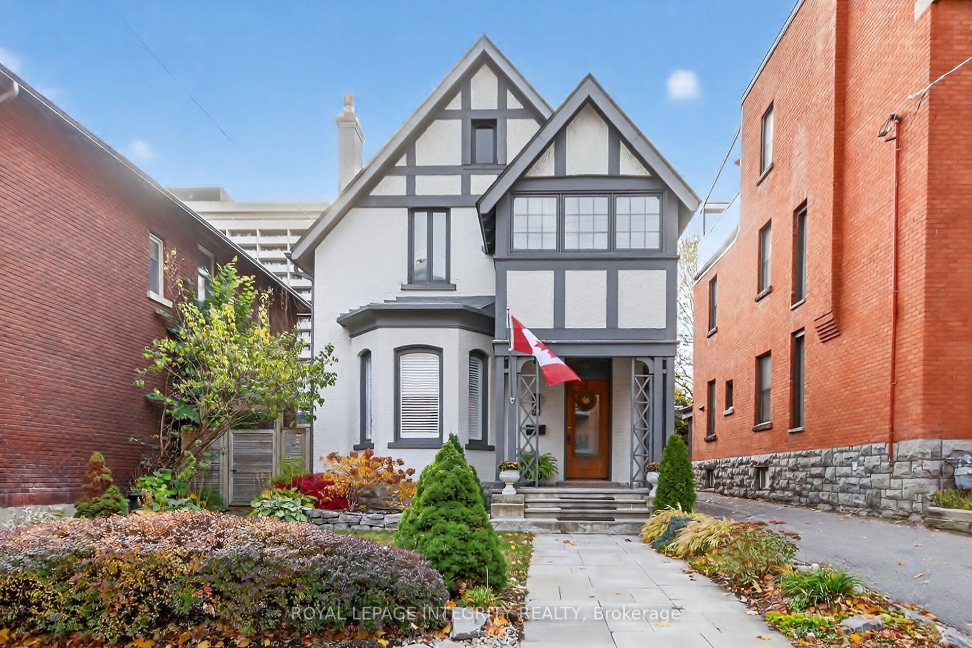 Photo 1 of 200 Cartier Street, Ottawa, Ottawa Centre/Golden Triangle — HOMEH