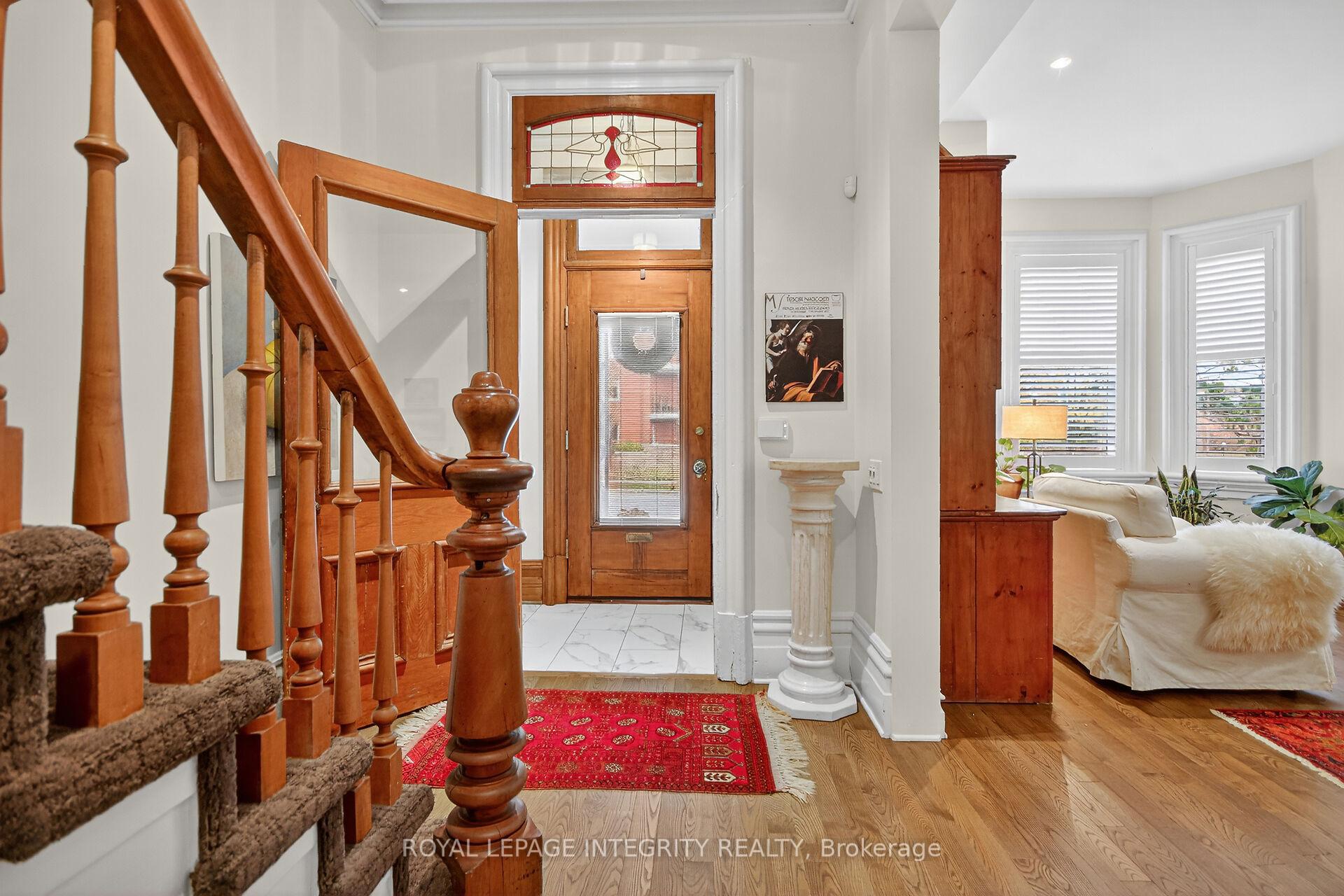 Photo 4 of 200 Cartier Street, Ottawa, Ottawa Centre/Golden Triangle — HOMEH