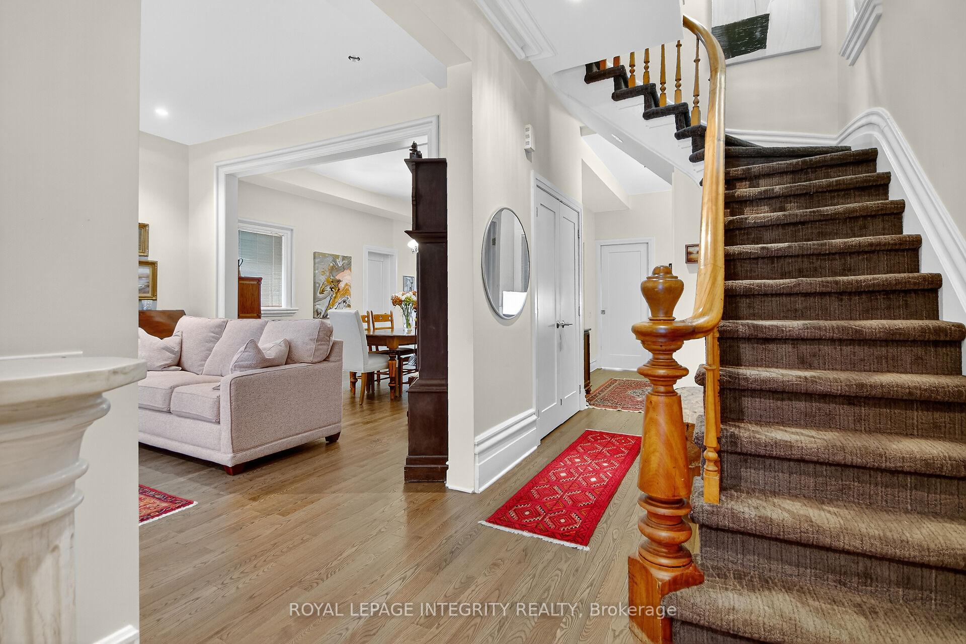 Photo 5 of 200 Cartier Street, Ottawa, Ottawa Centre/Golden Triangle — HOMEH