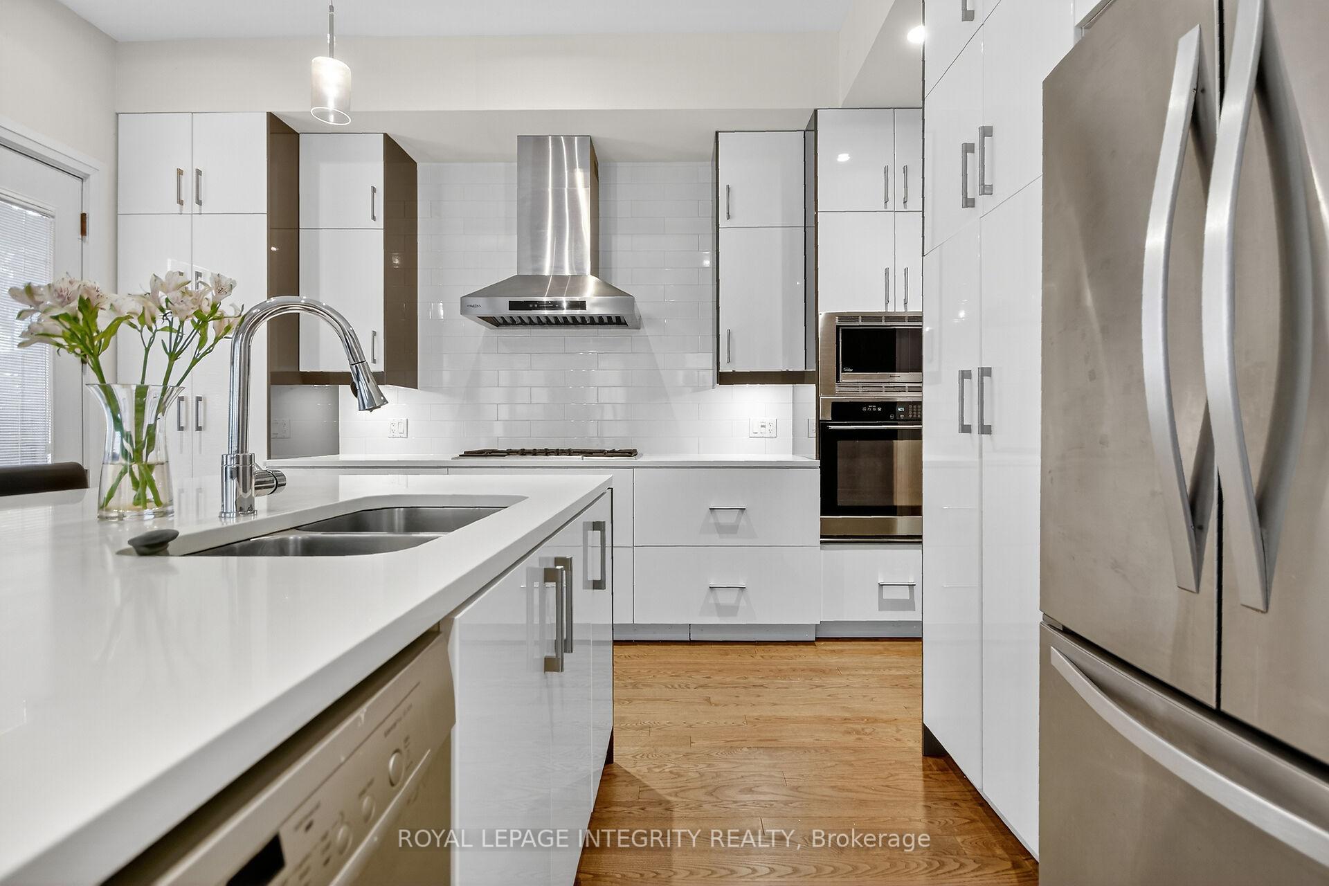 Photo 20 of 200 Cartier Street, Ottawa, Ottawa Centre/Golden Triangle — HOMEH