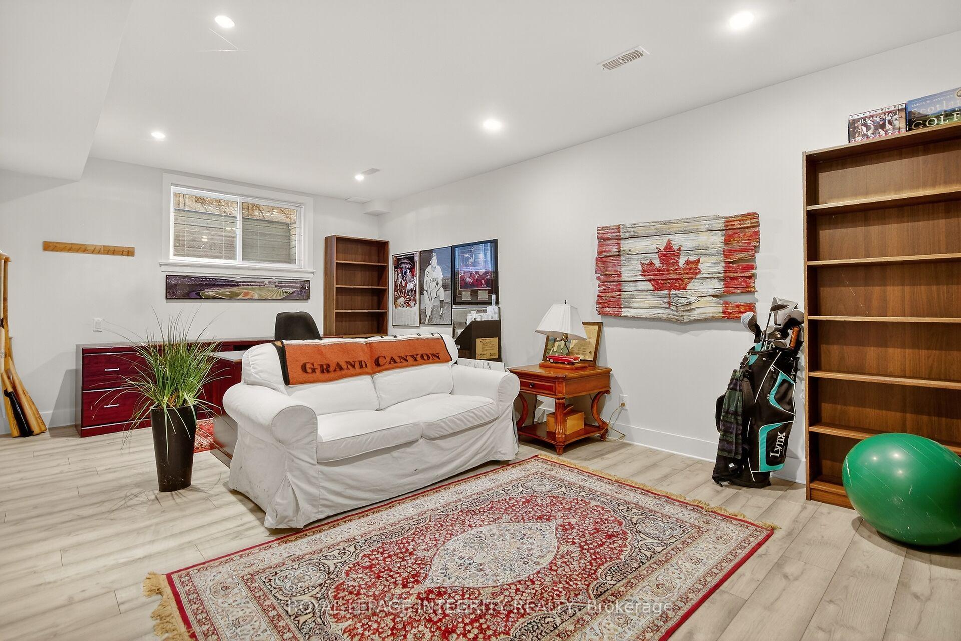 Photo 39 of 200 Cartier Street, Ottawa, Ottawa Centre/Golden Triangle — HOMEH