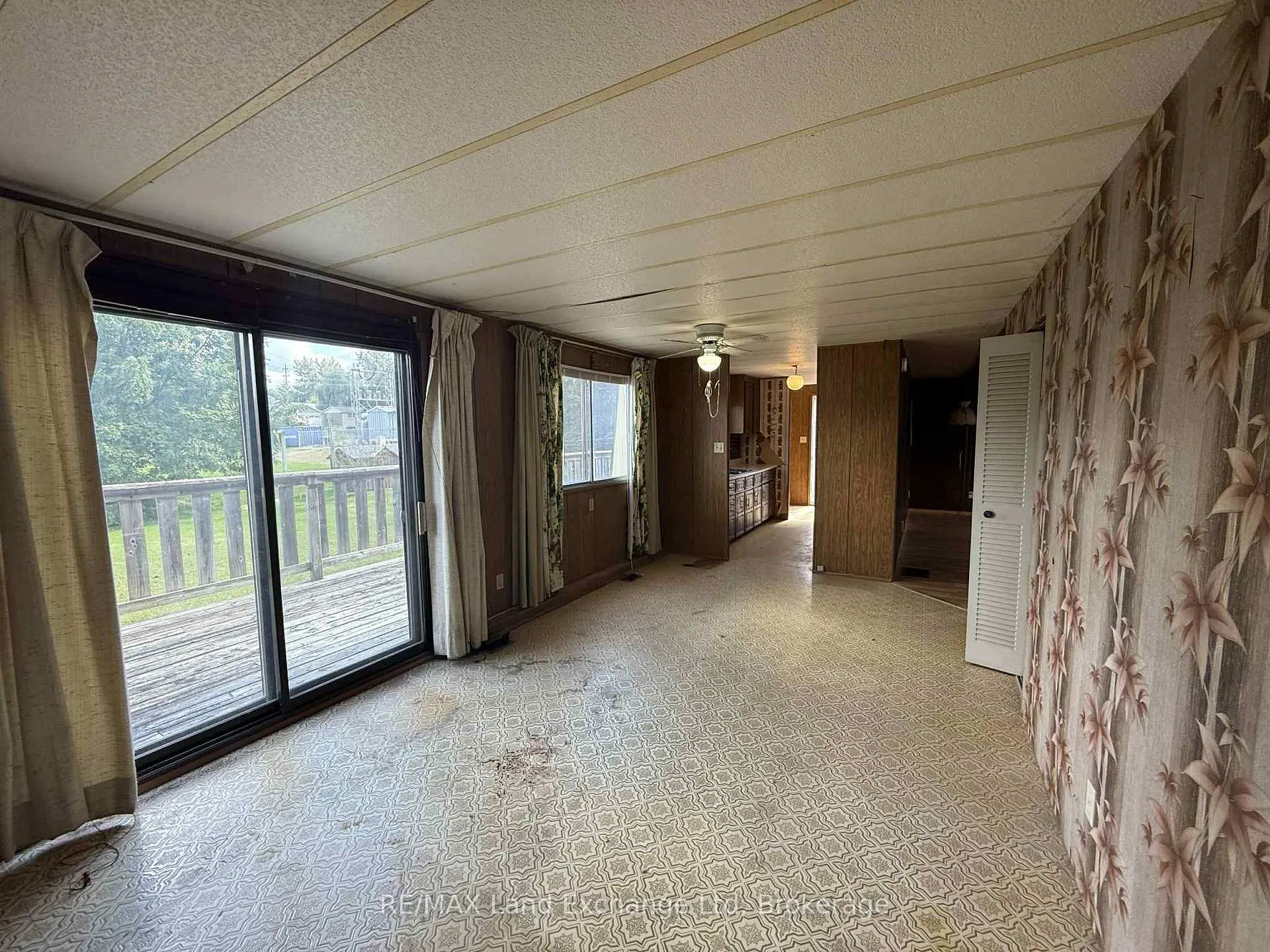 Photo 5 of 389 Catherine Street, North Huron, Wingham — HOMEH