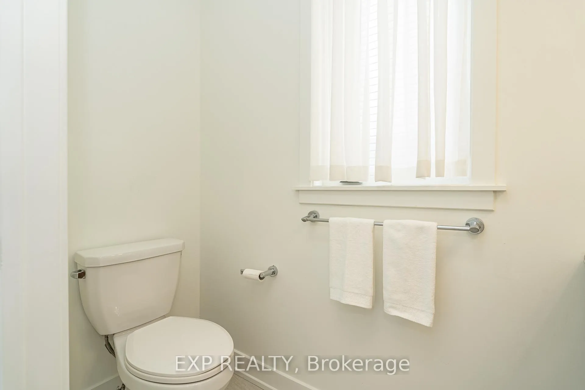 Photo 5 of 914 Alvarez Lane, Ottawa, Leitrim — HOMEH