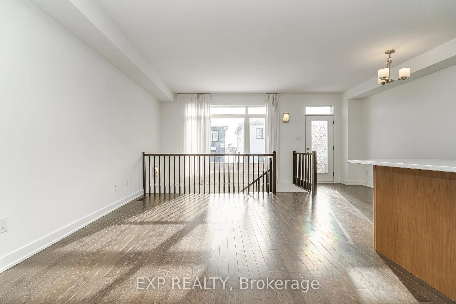 Photo 7 of 914 Alvarez Lane, Ottawa, Leitrim — HOMEH