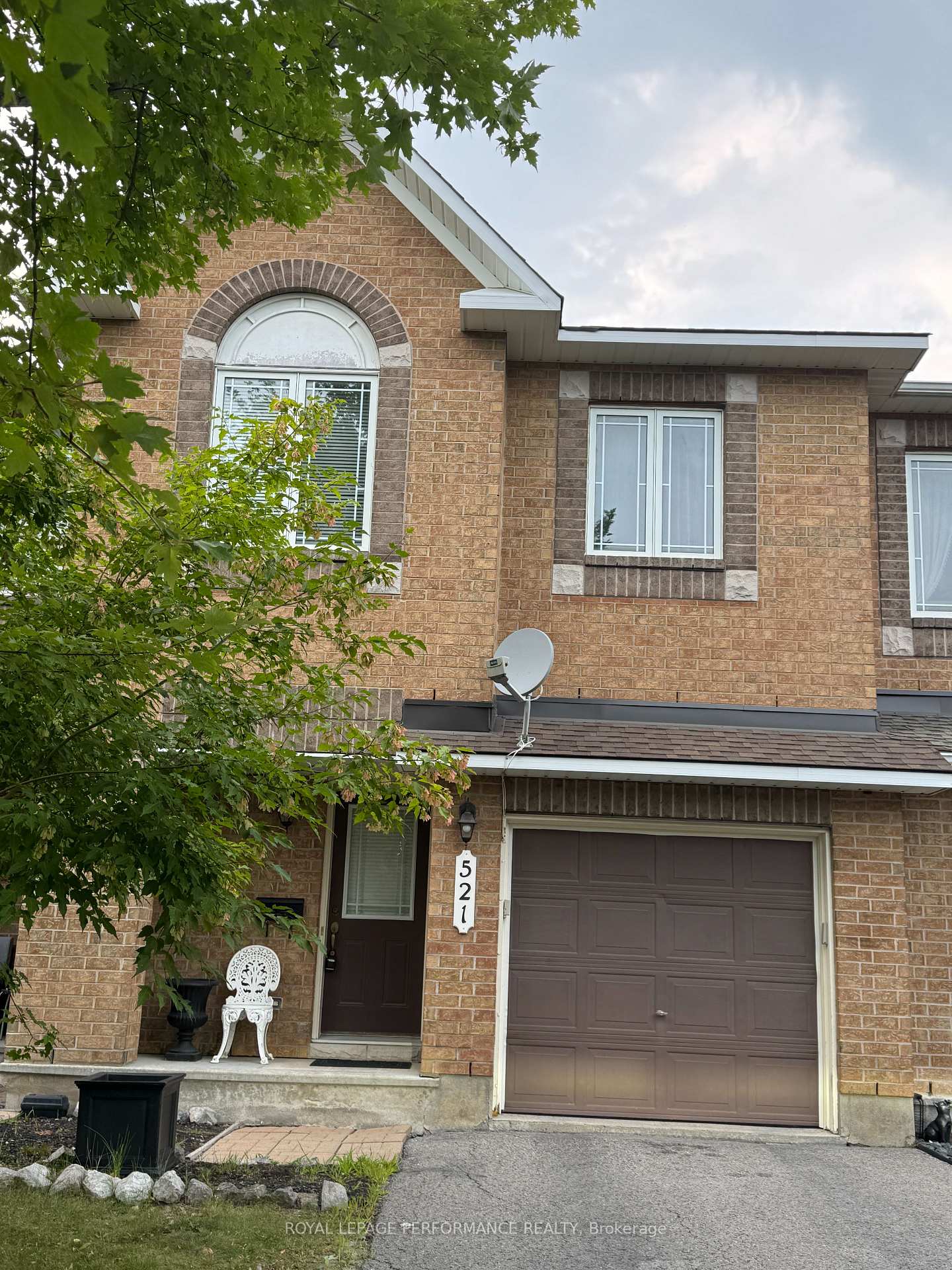 Photo 1 of 521 Louis Toscano Drive, Ottawa, Avalon East — HOMEH